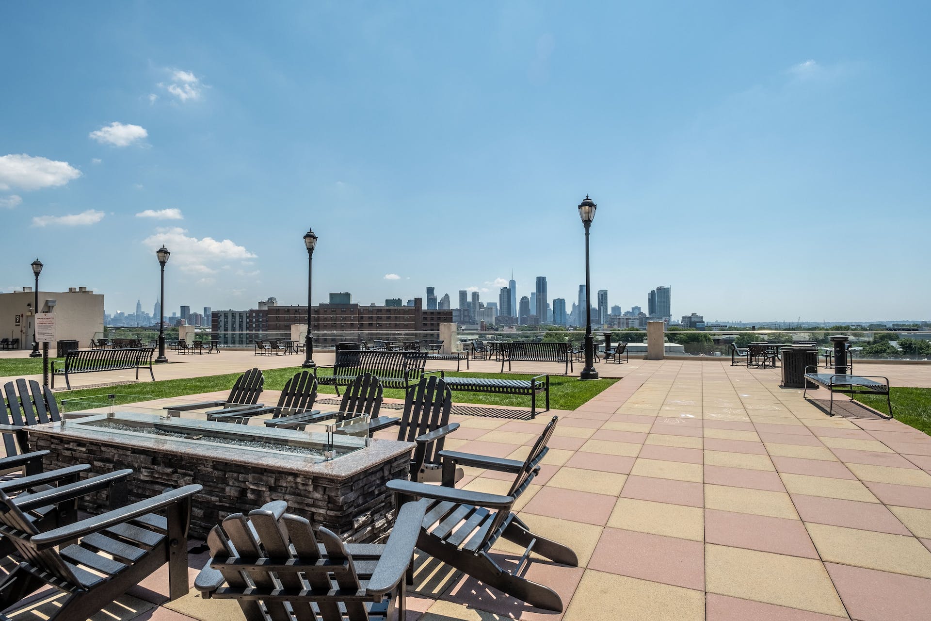 4 Beacon Way, #400