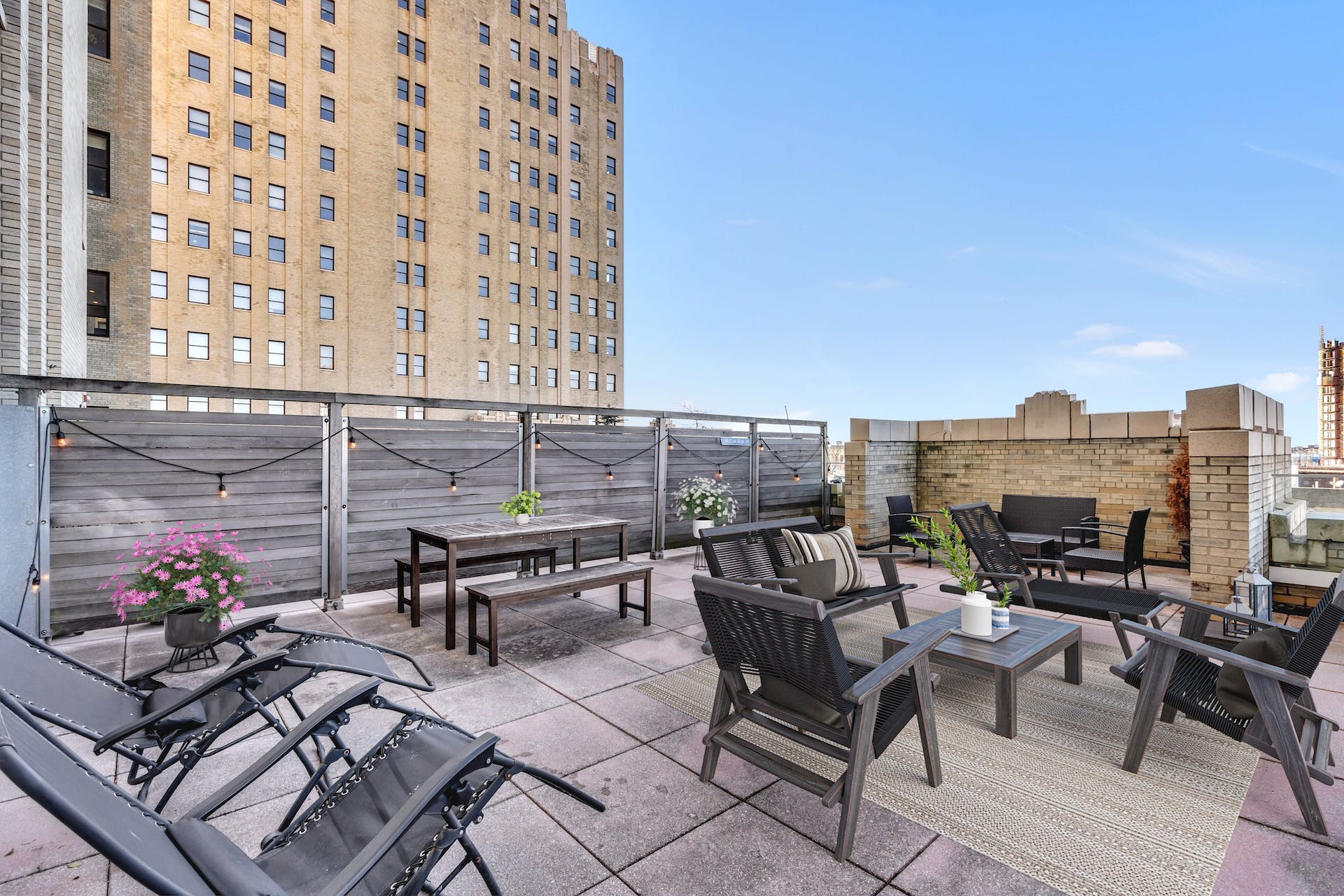4 Beacon Way, #400