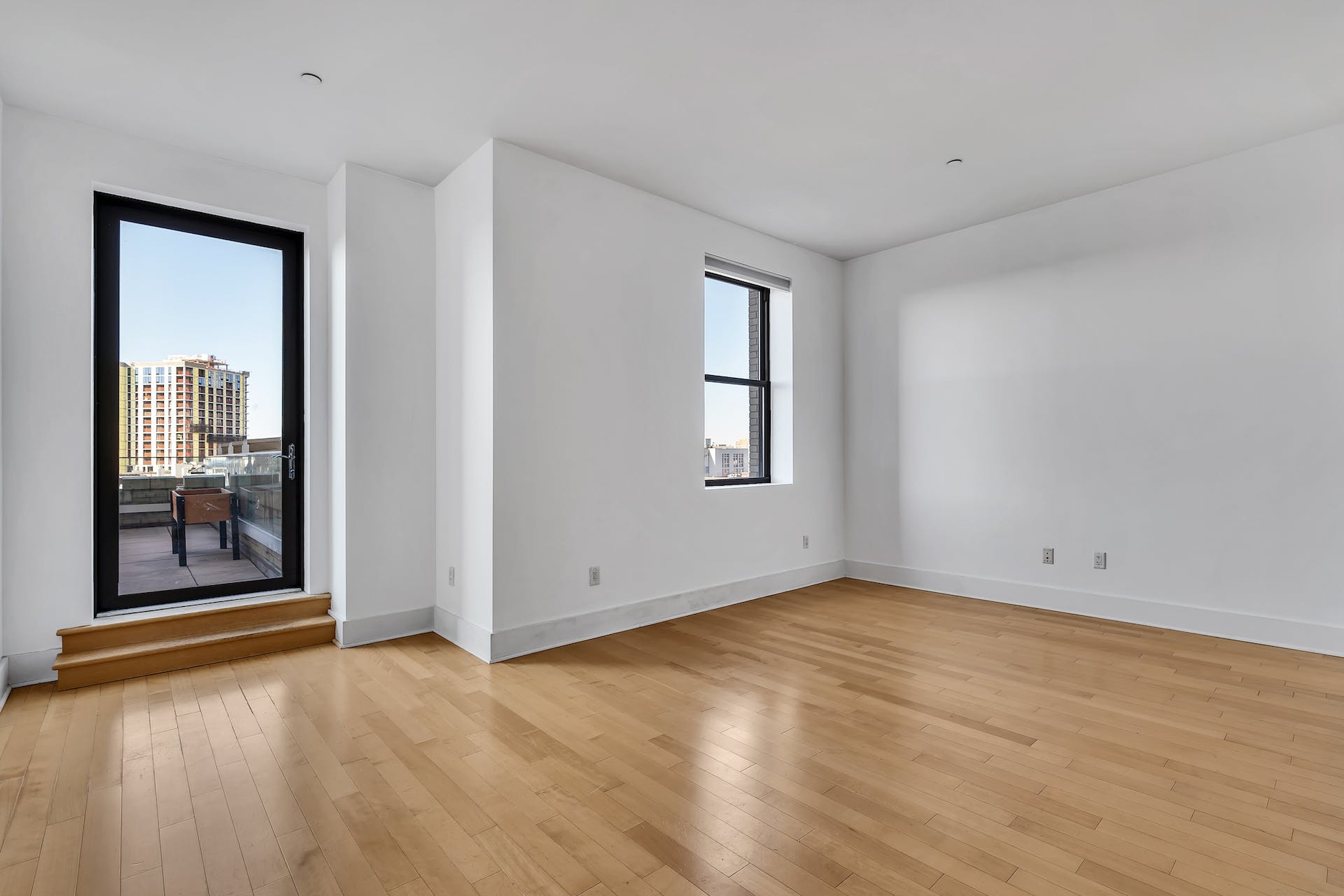 4 Beacon Way, #400