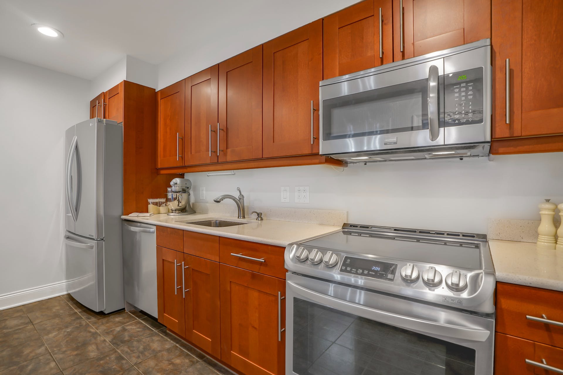 208 Shearwater Ct.  #34 