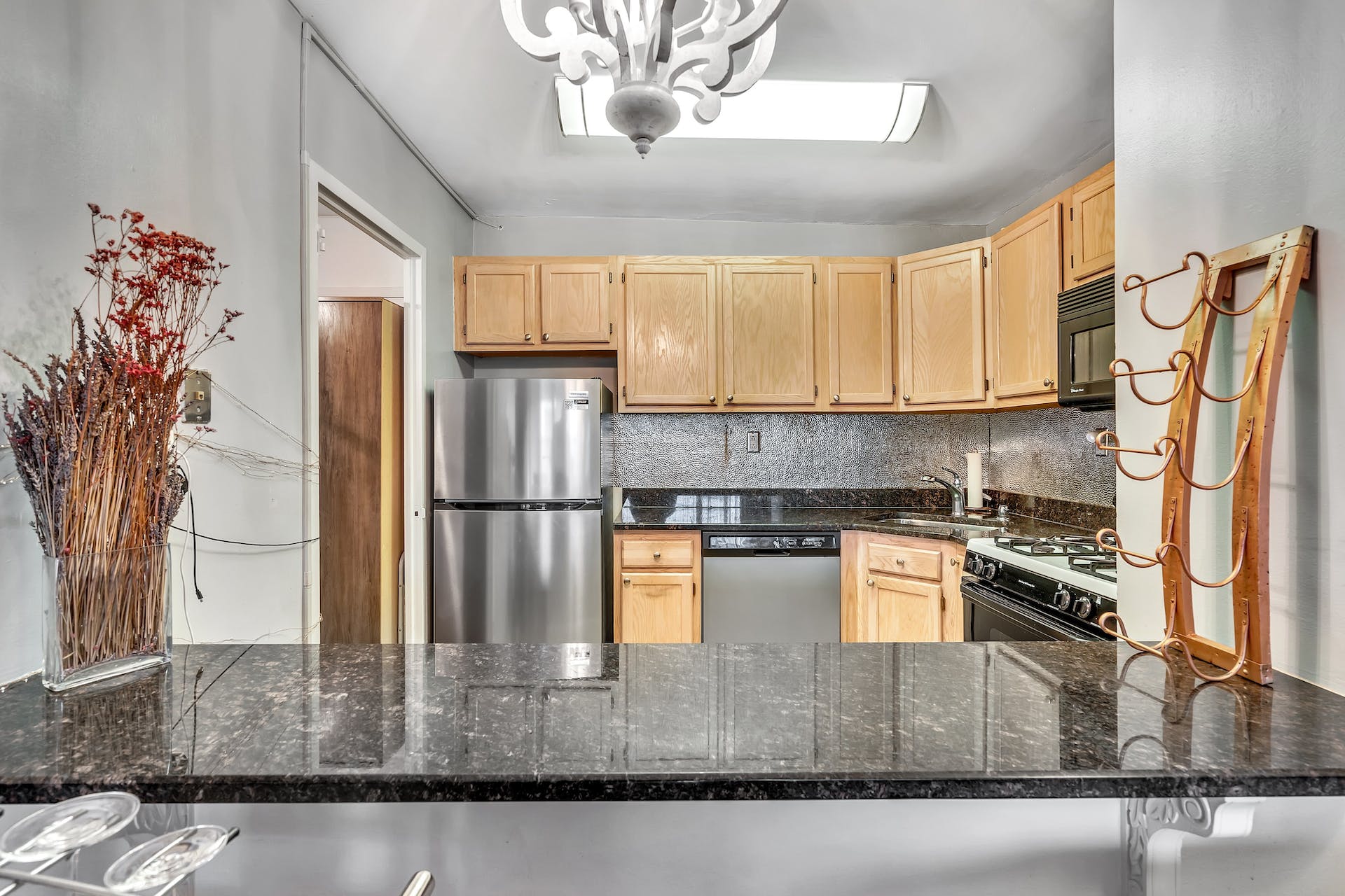285 Aycrigg Avenue, #11B