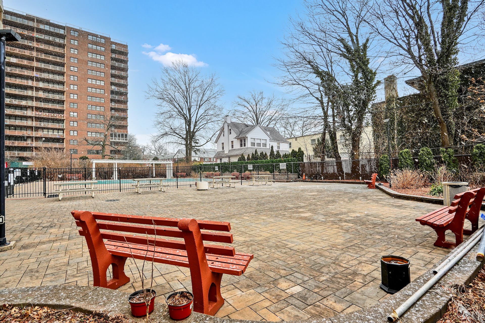 285 Aycrigg Avenue, #11B