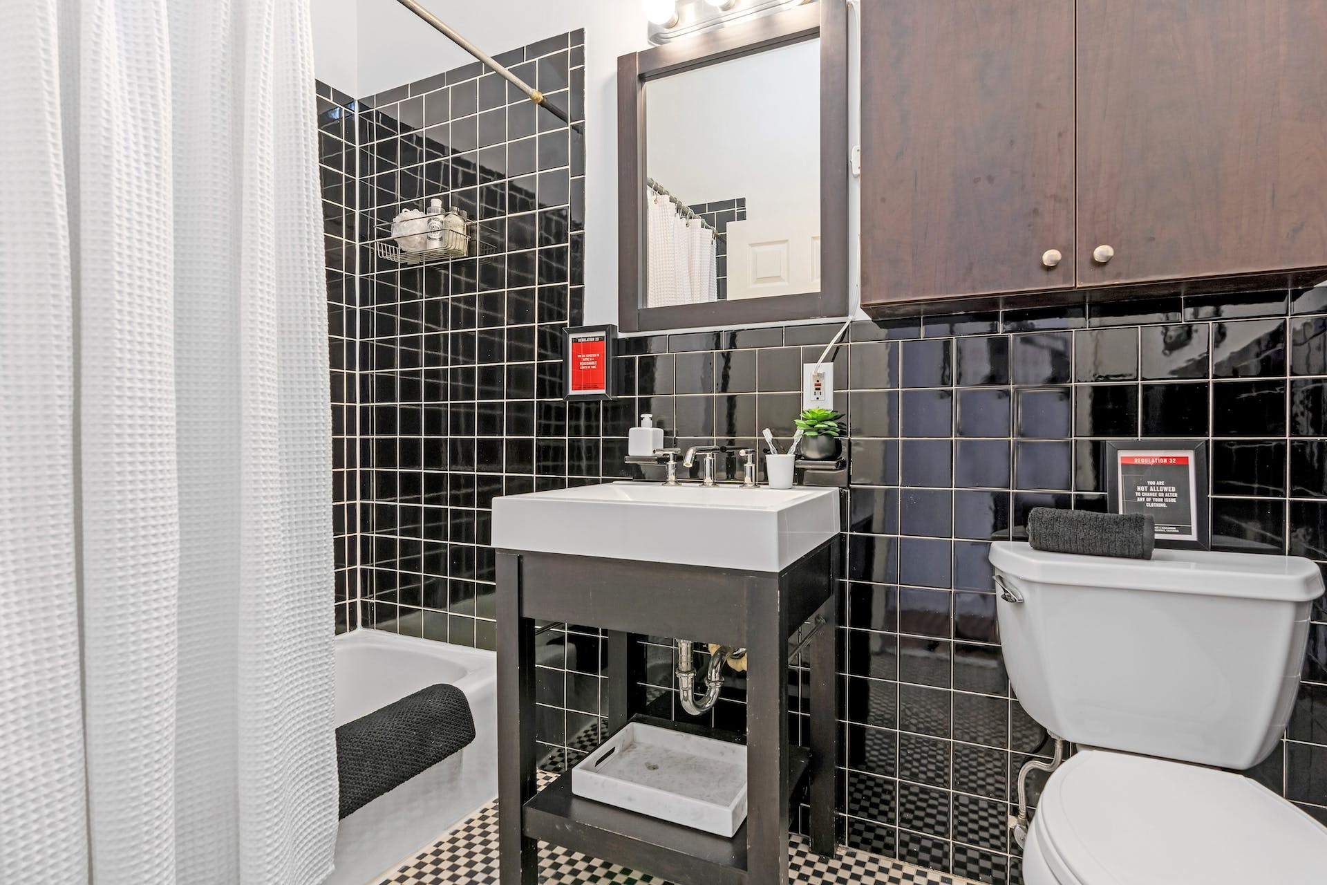 126 Madison Street, #4