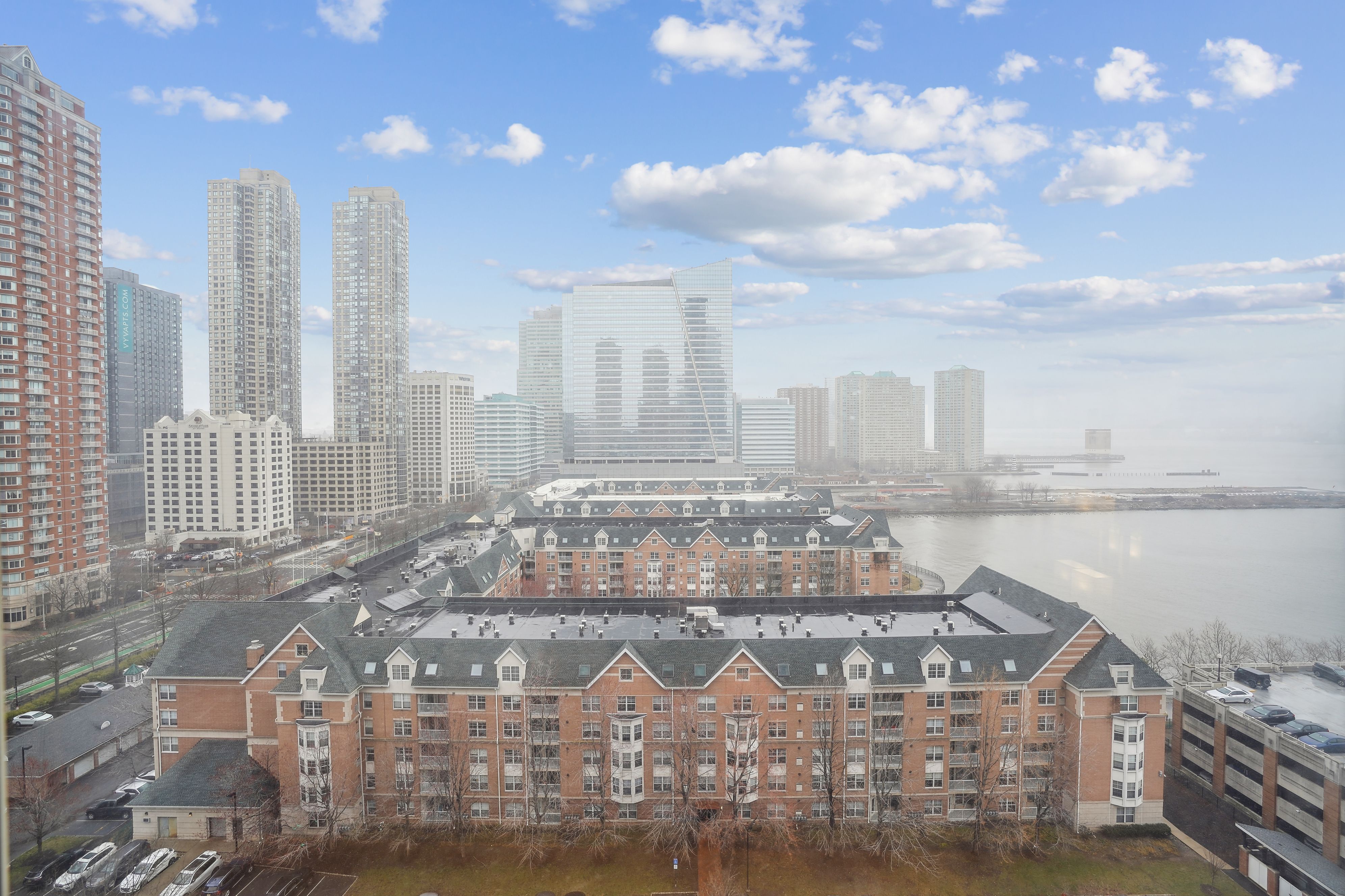 1 2nd St Unit# 1408