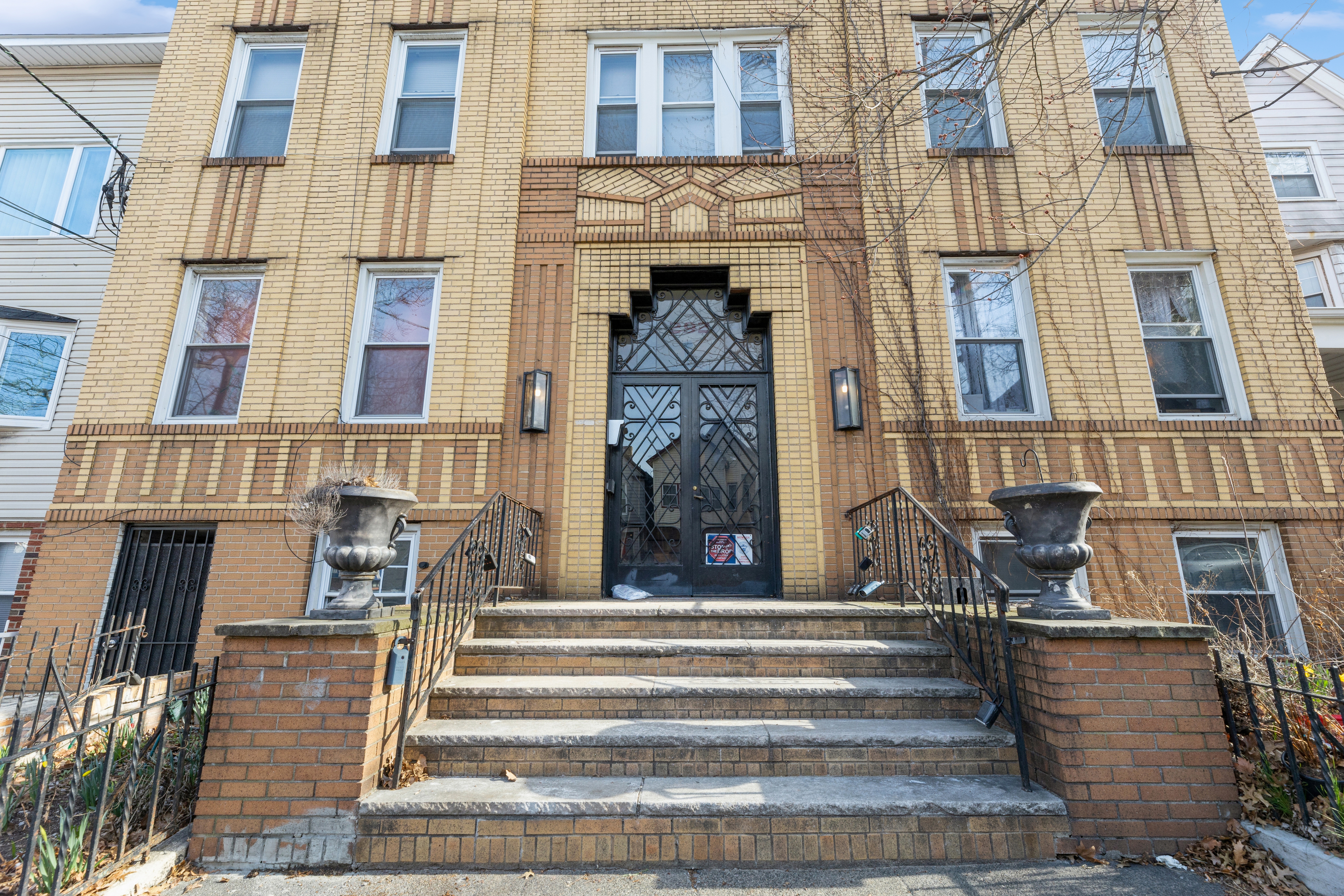 292 Harrison Avenue, #B3