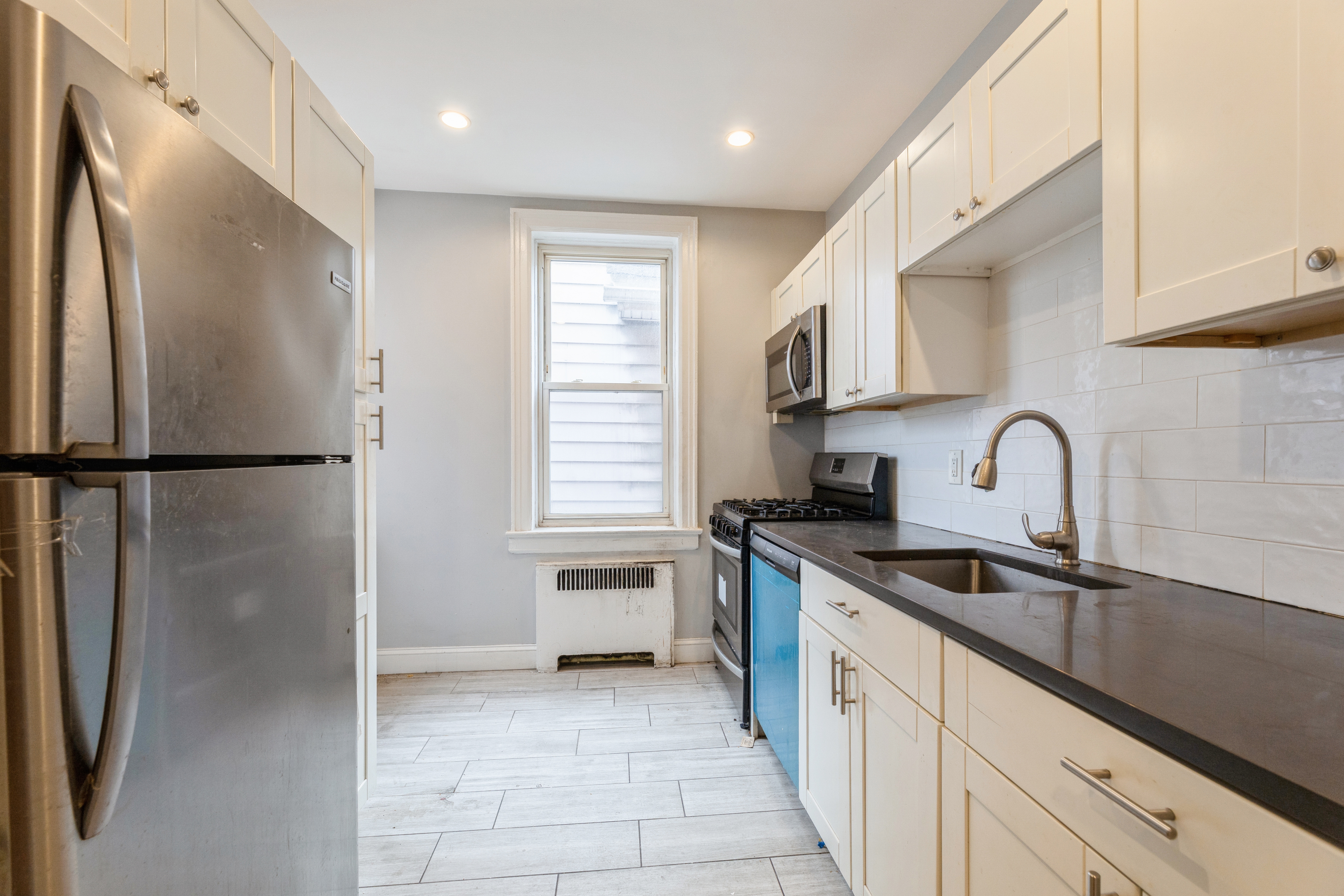 292 Harrison Avenue, #B3