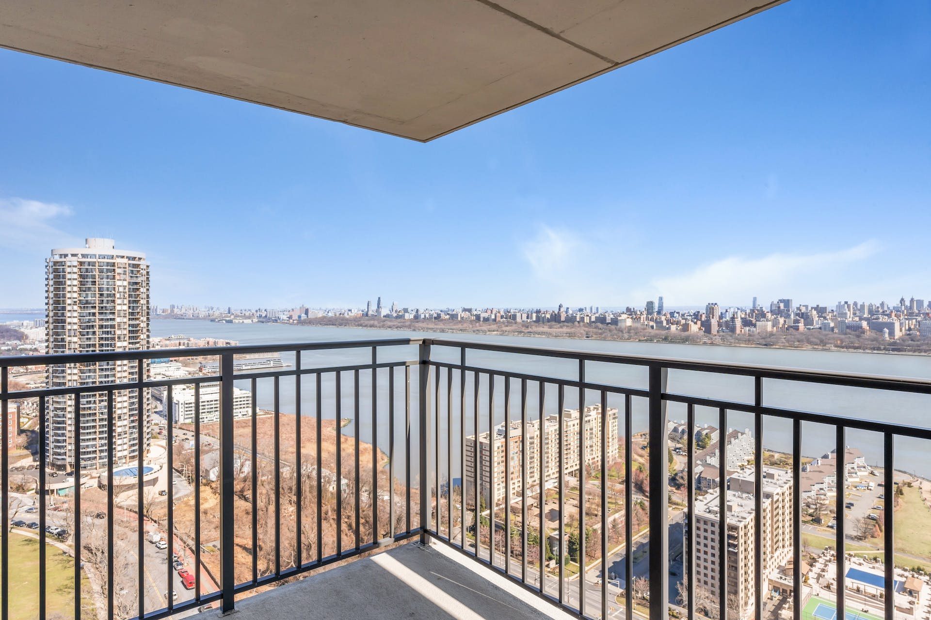 7855 Blvd East Unit# 23C
