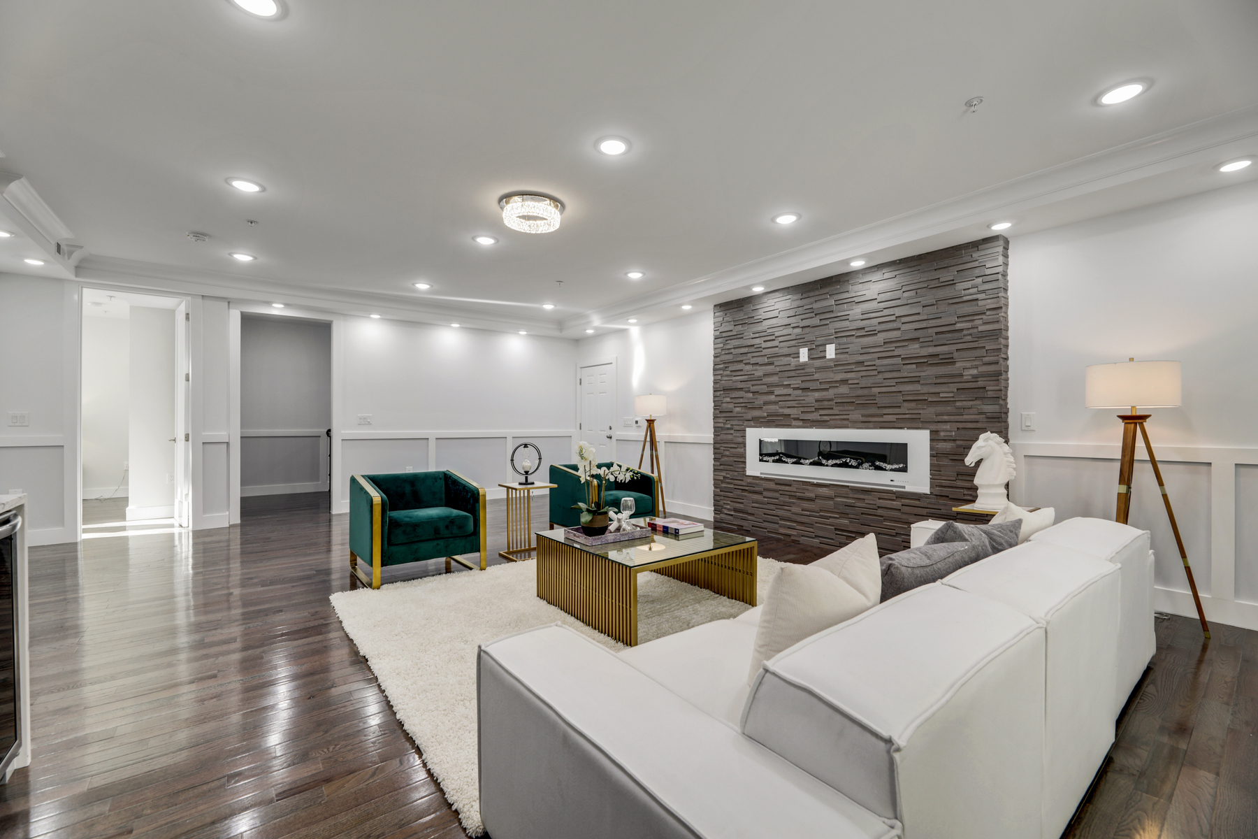 2 Holmes Avenue, Unit B 