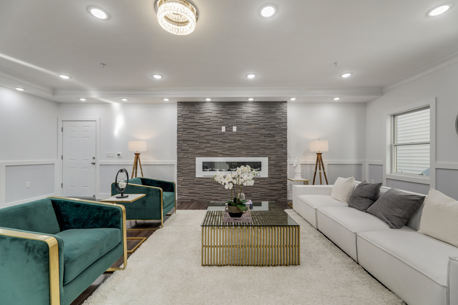 2 Holmes Avenue, Unit B 