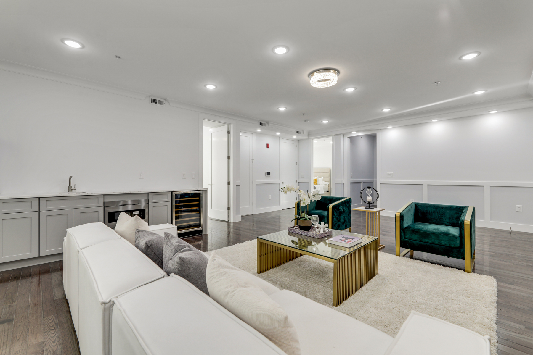 2 Holmes Avenue, Unit B 