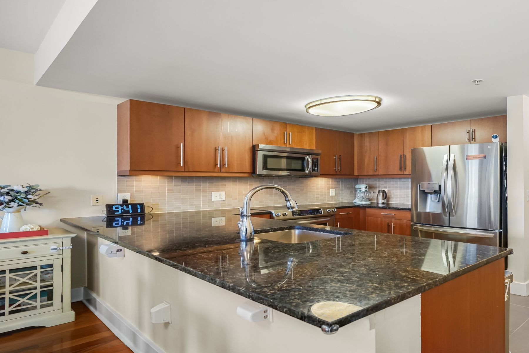 88 Morgan St Unit# 906
