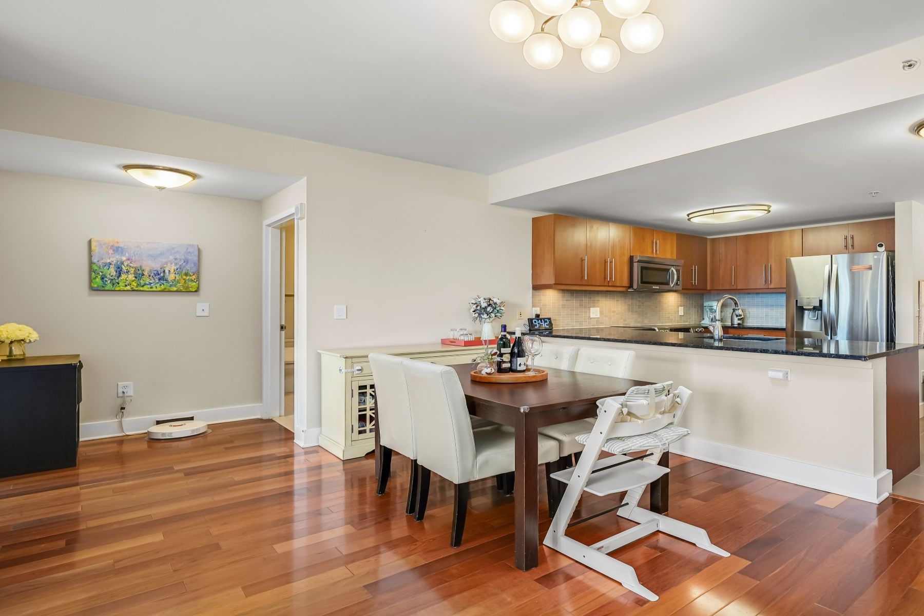 88 Morgan St Unit# 906
