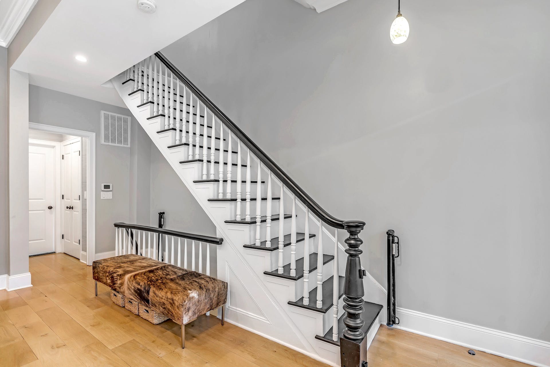 241 Grove St 