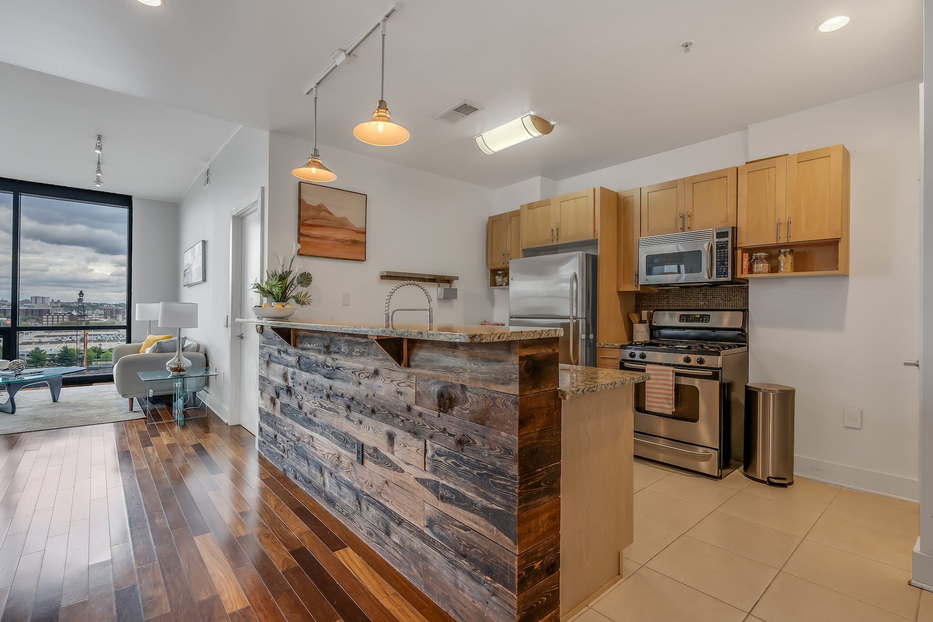 159 2nd St Unit# 904