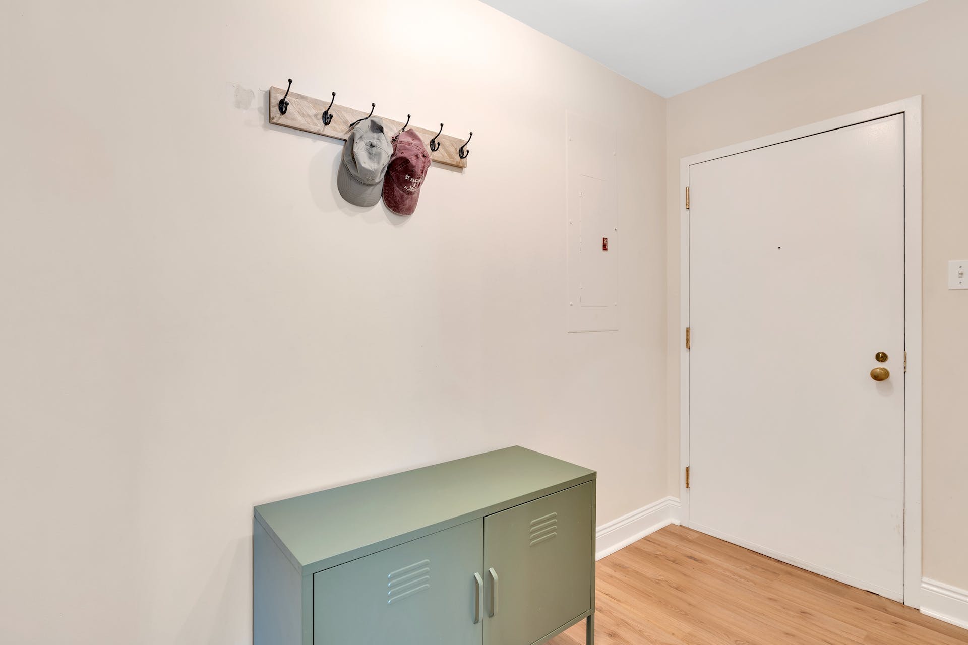 100 Shearwater Ct East Unit# 24