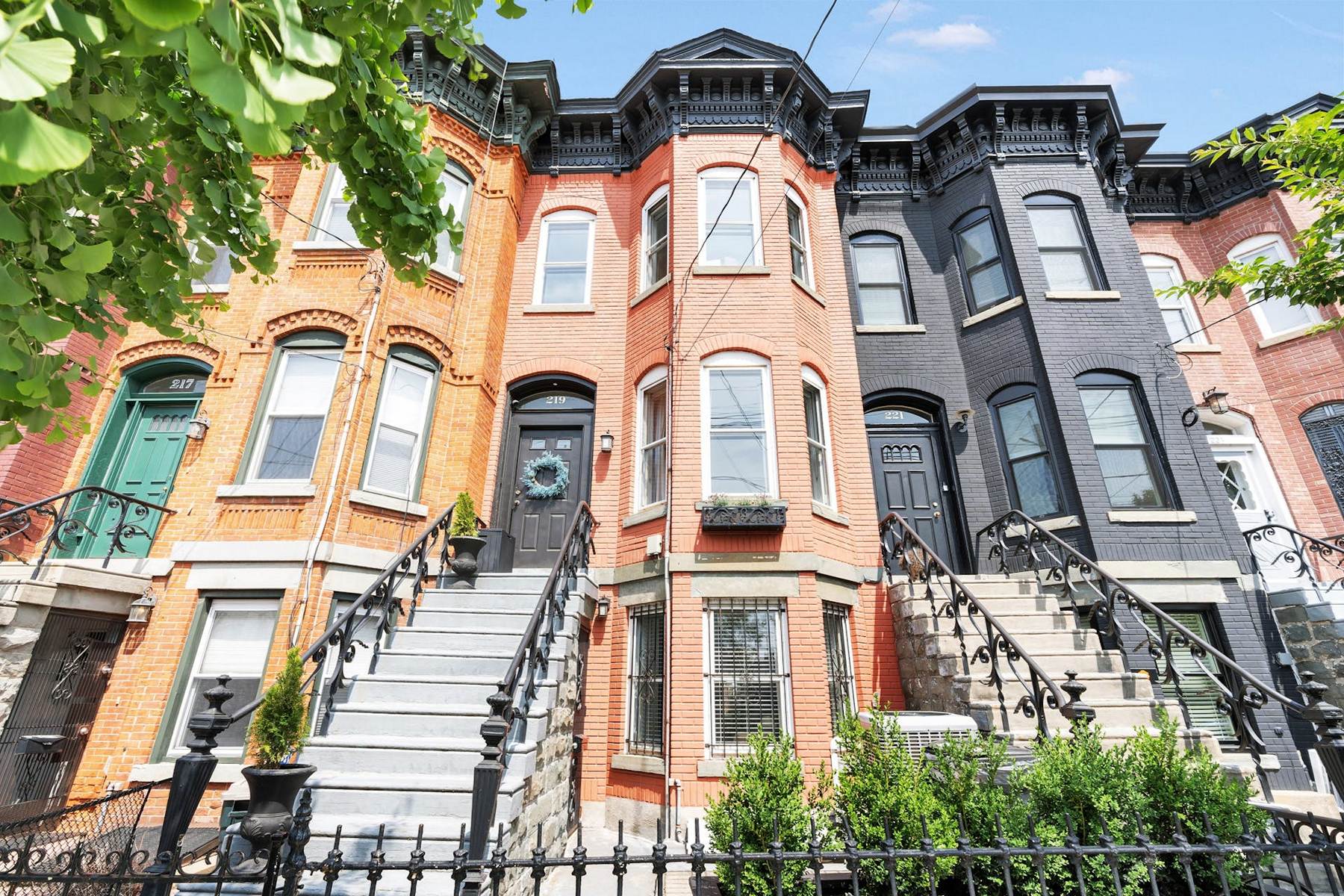 219 Garfield Ave 
