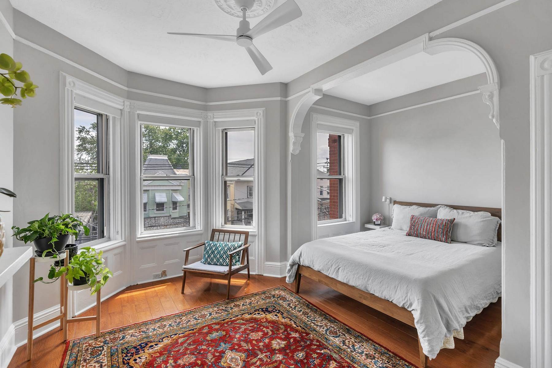 219 Garfield Ave 