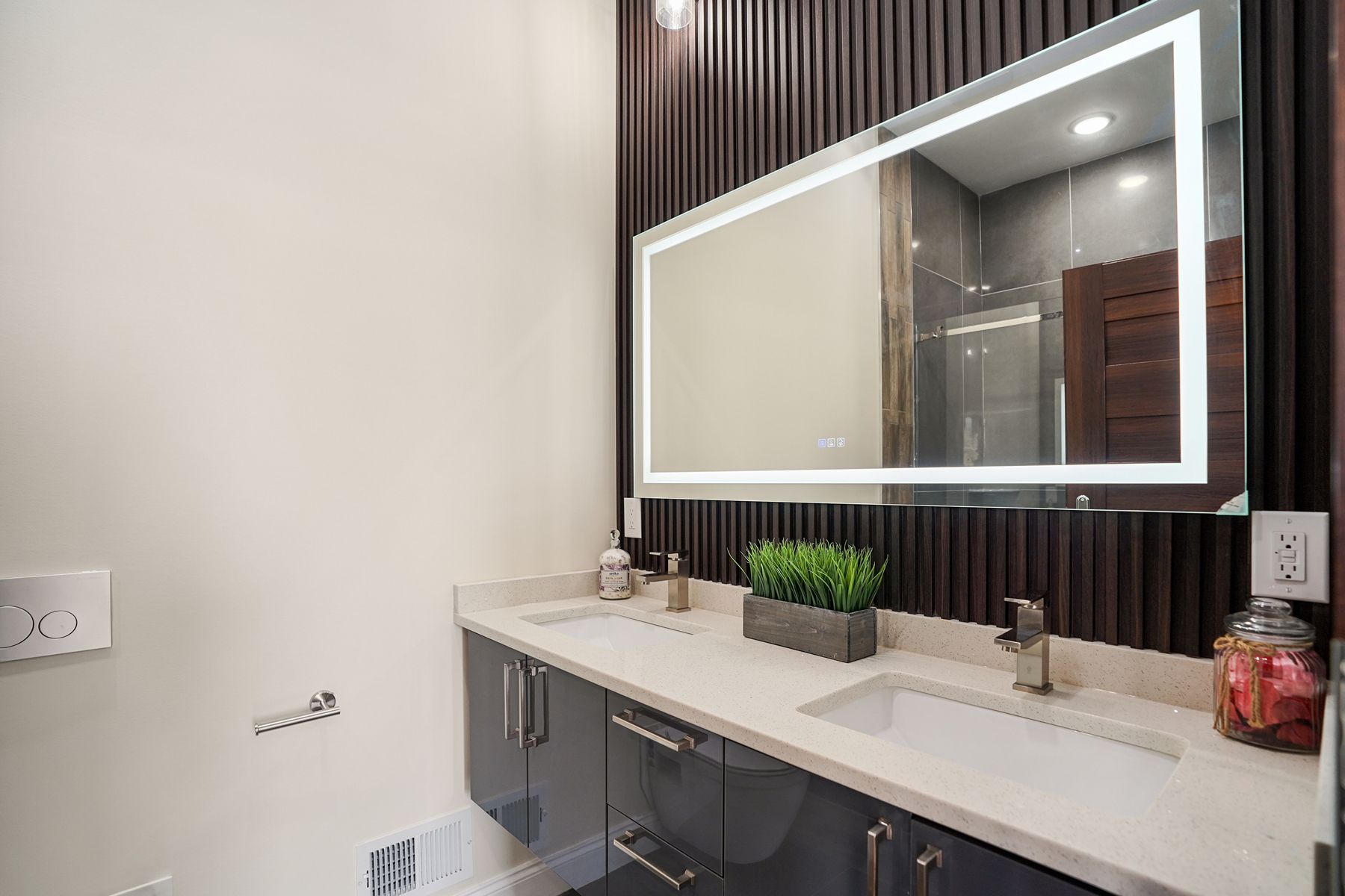 112 Carlton Avenue, #1 