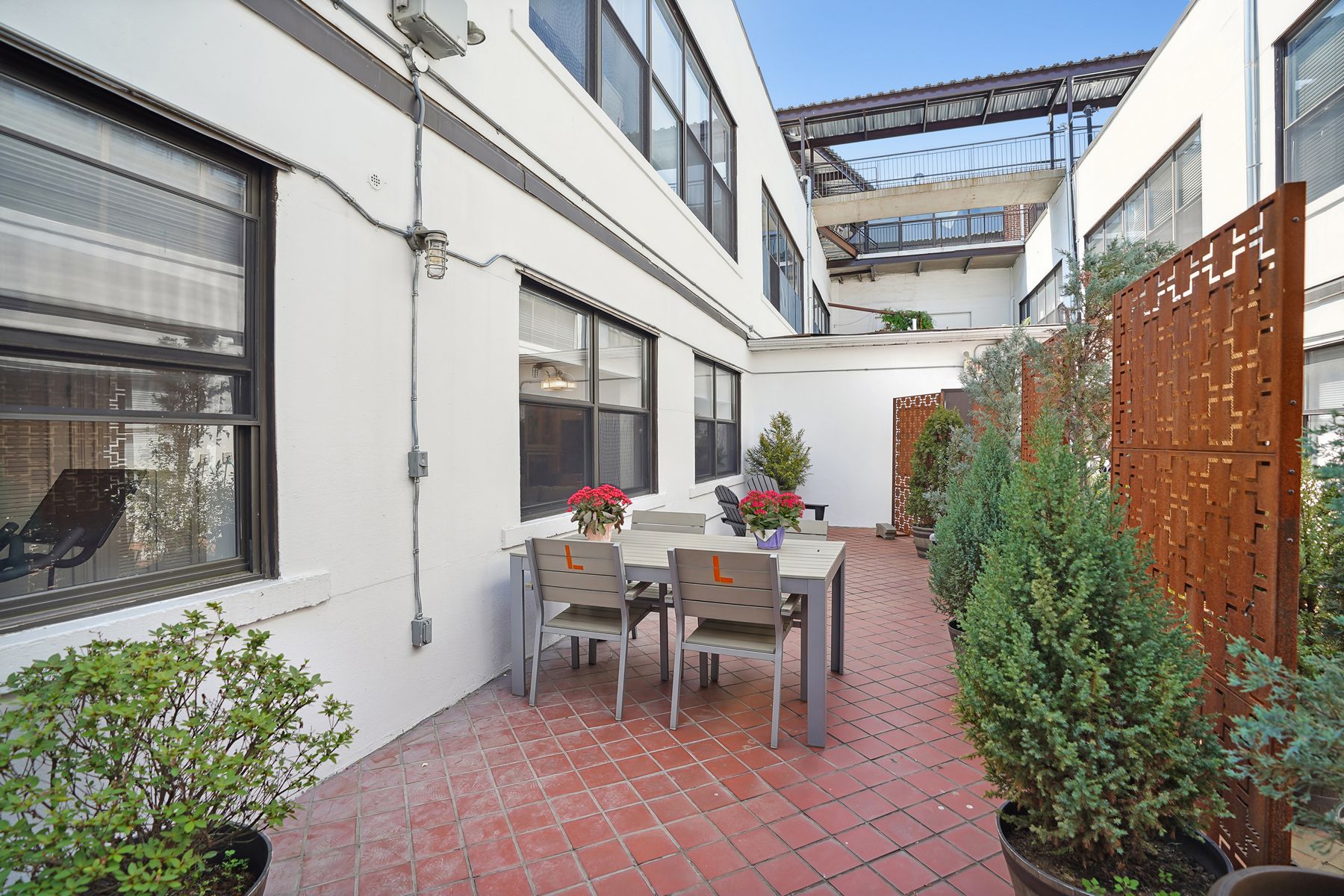 300 Communipaw Avenue, #40 