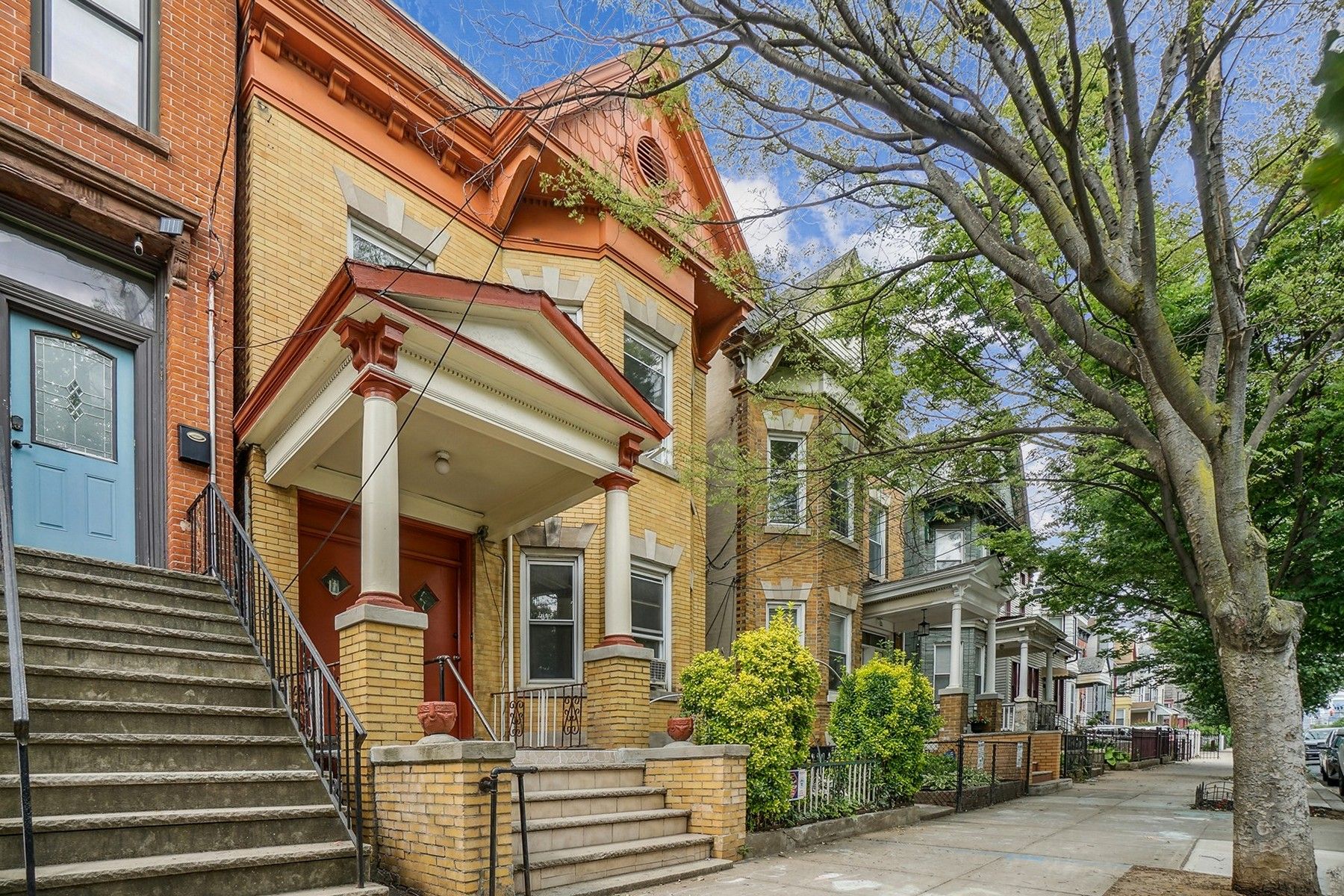 259 Pacific Avenue 