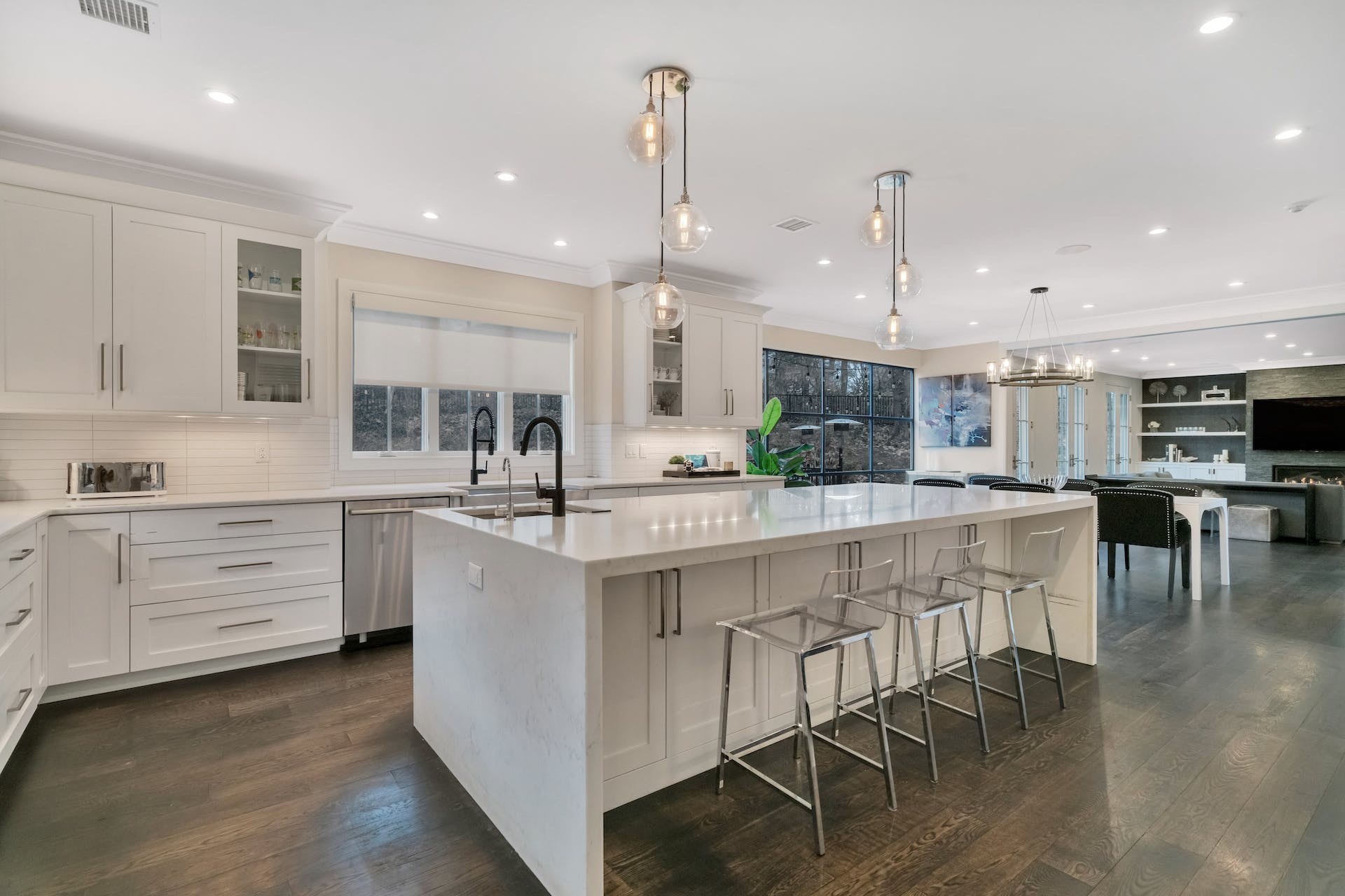 560 Upper Boulevard