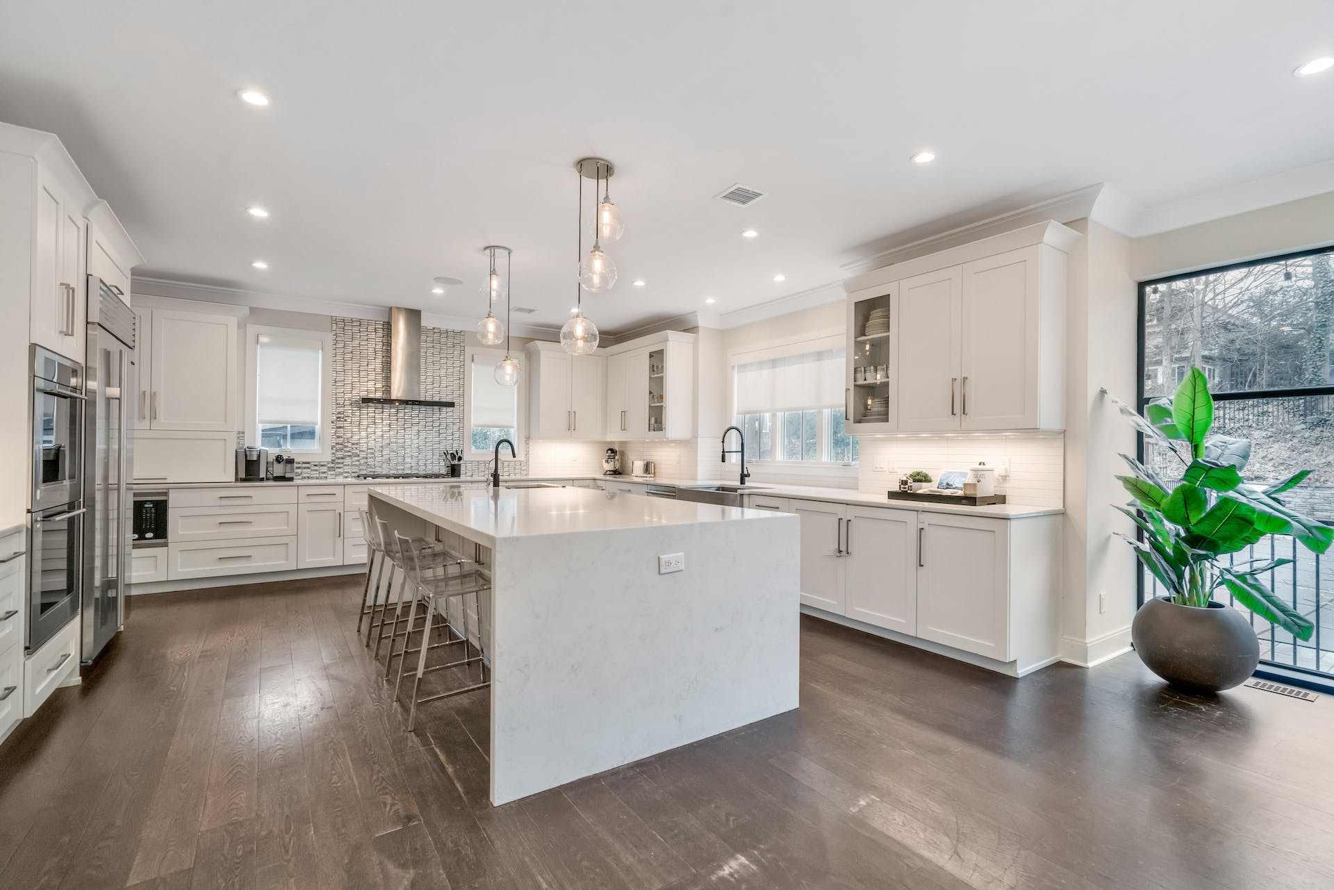 560 Upper Boulevard