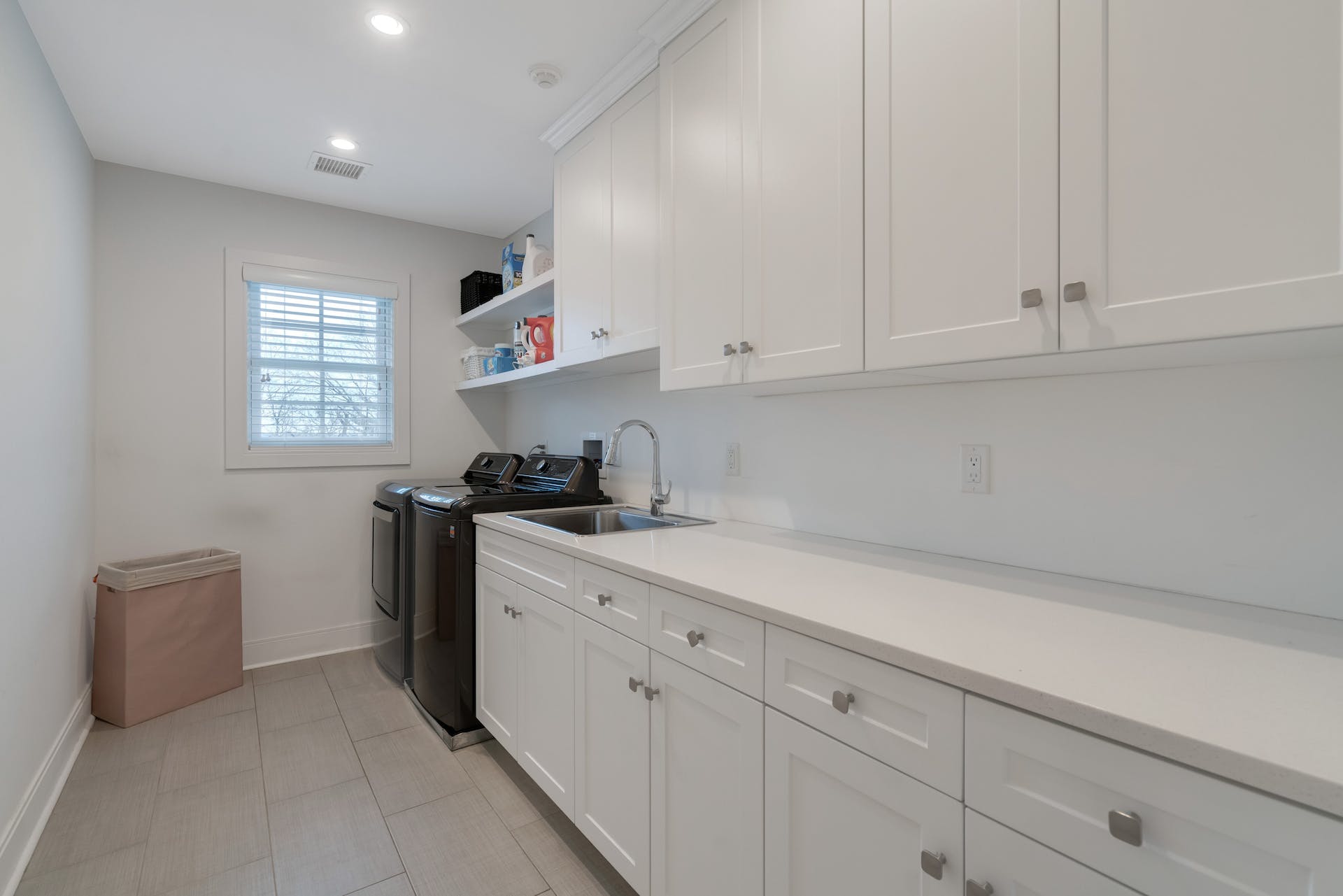 560 Upper Boulevard