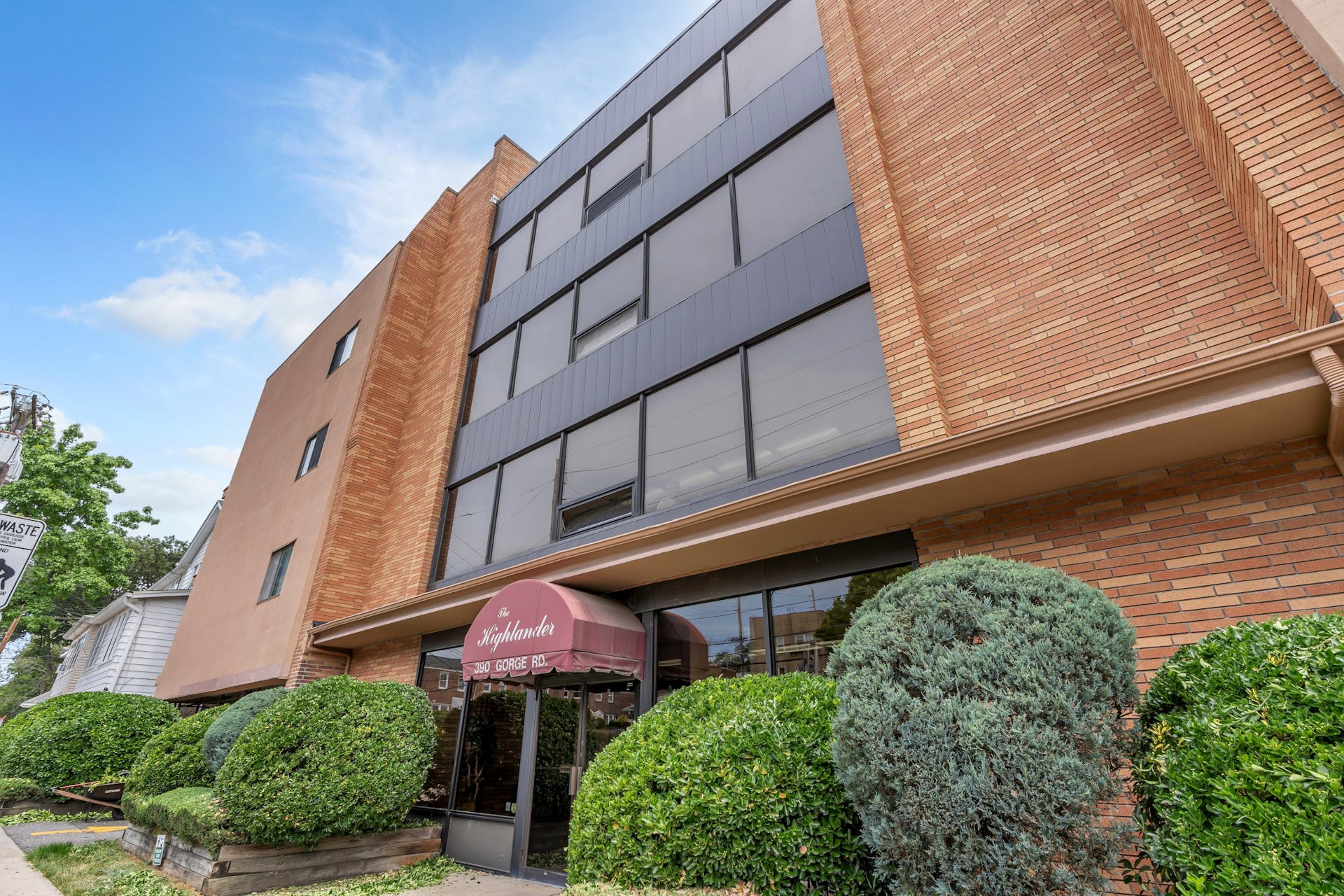 390 Gorge Rd Unit# 404