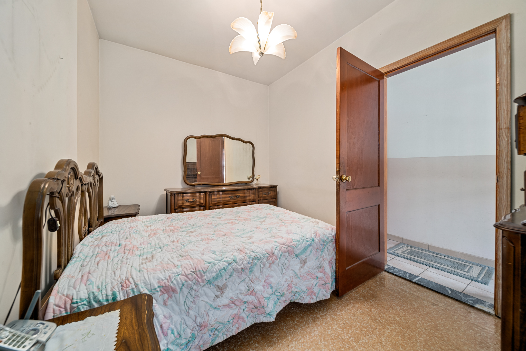 307 Delano Place