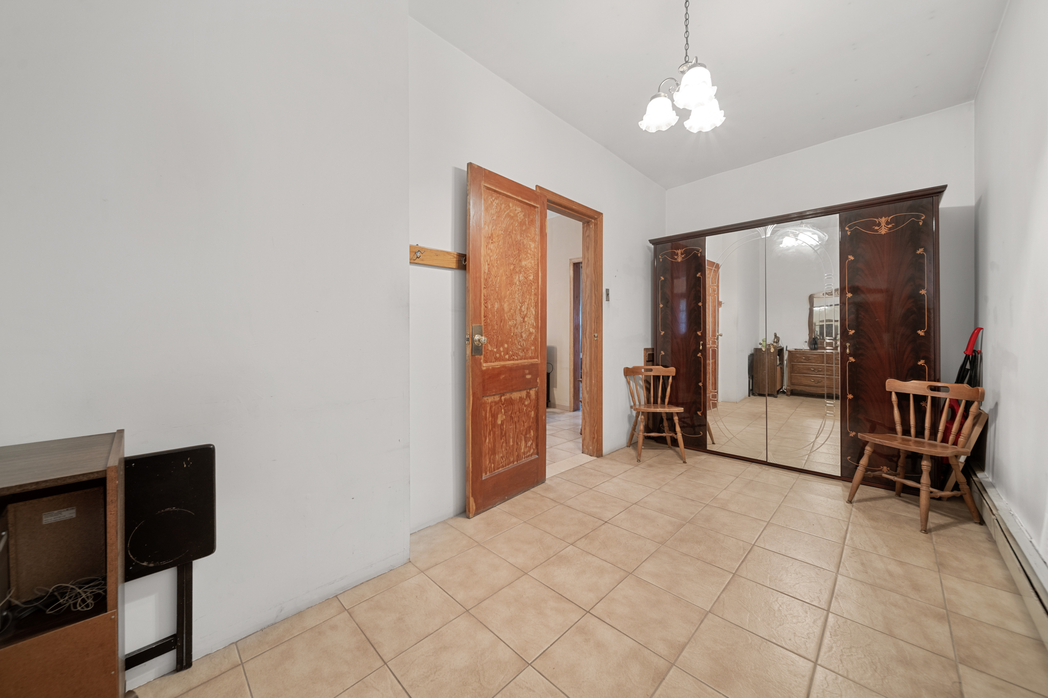 307 Delano Place
