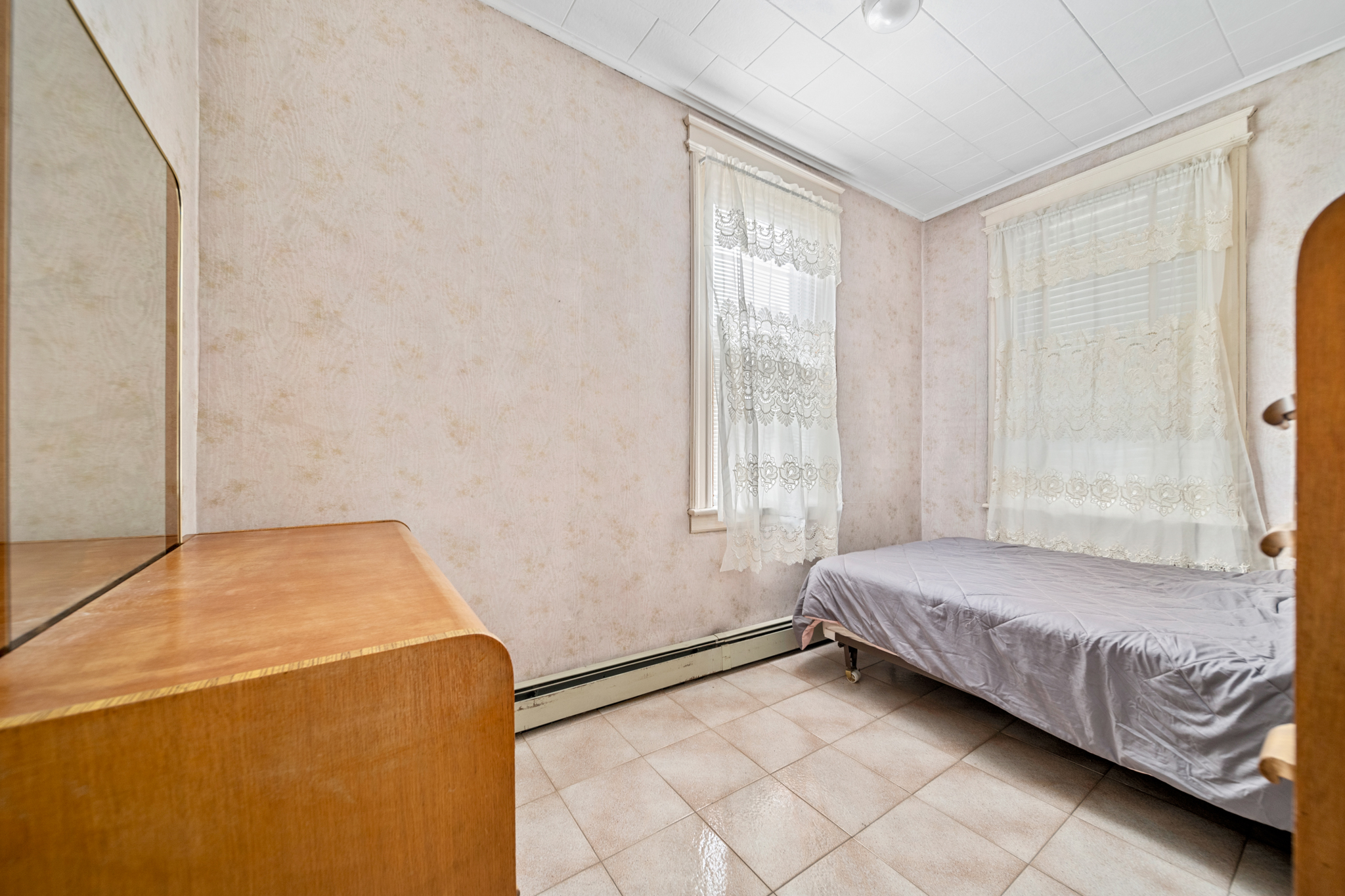 307 Delano Place