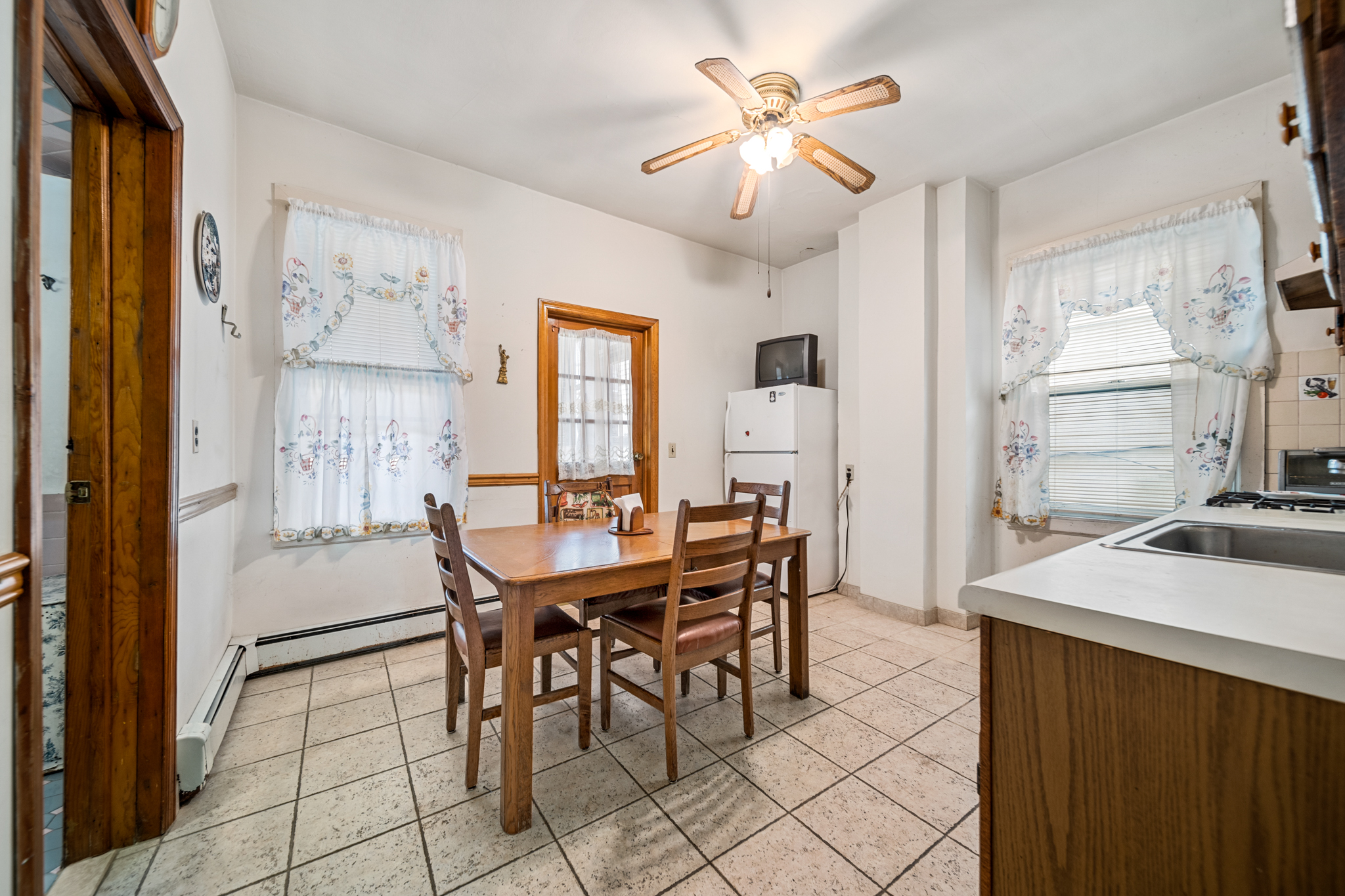 307 Delano Place
