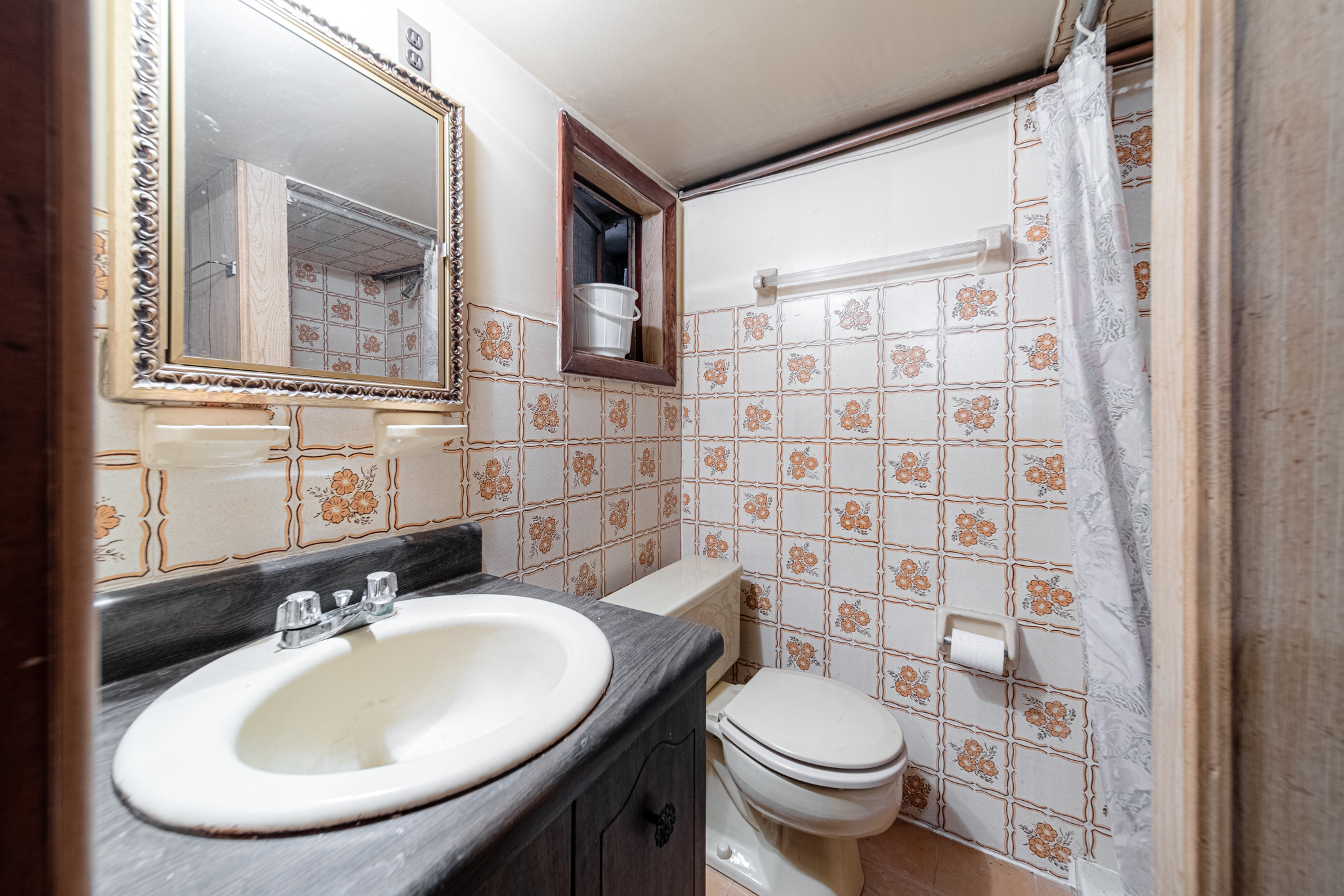 307 Delano Place