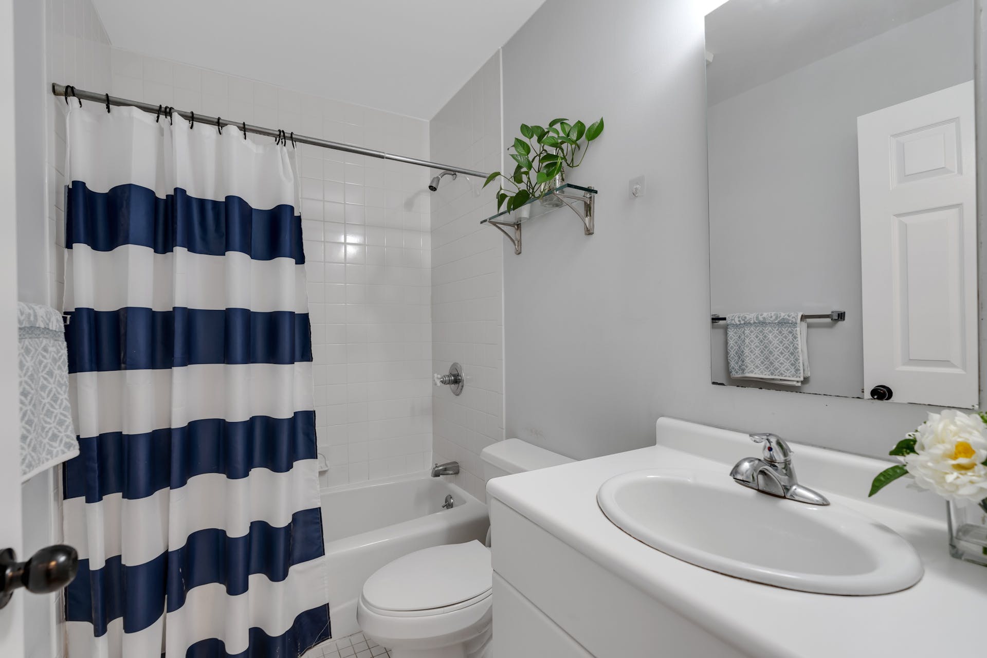 207 Shearwater Ct West Unit# 51