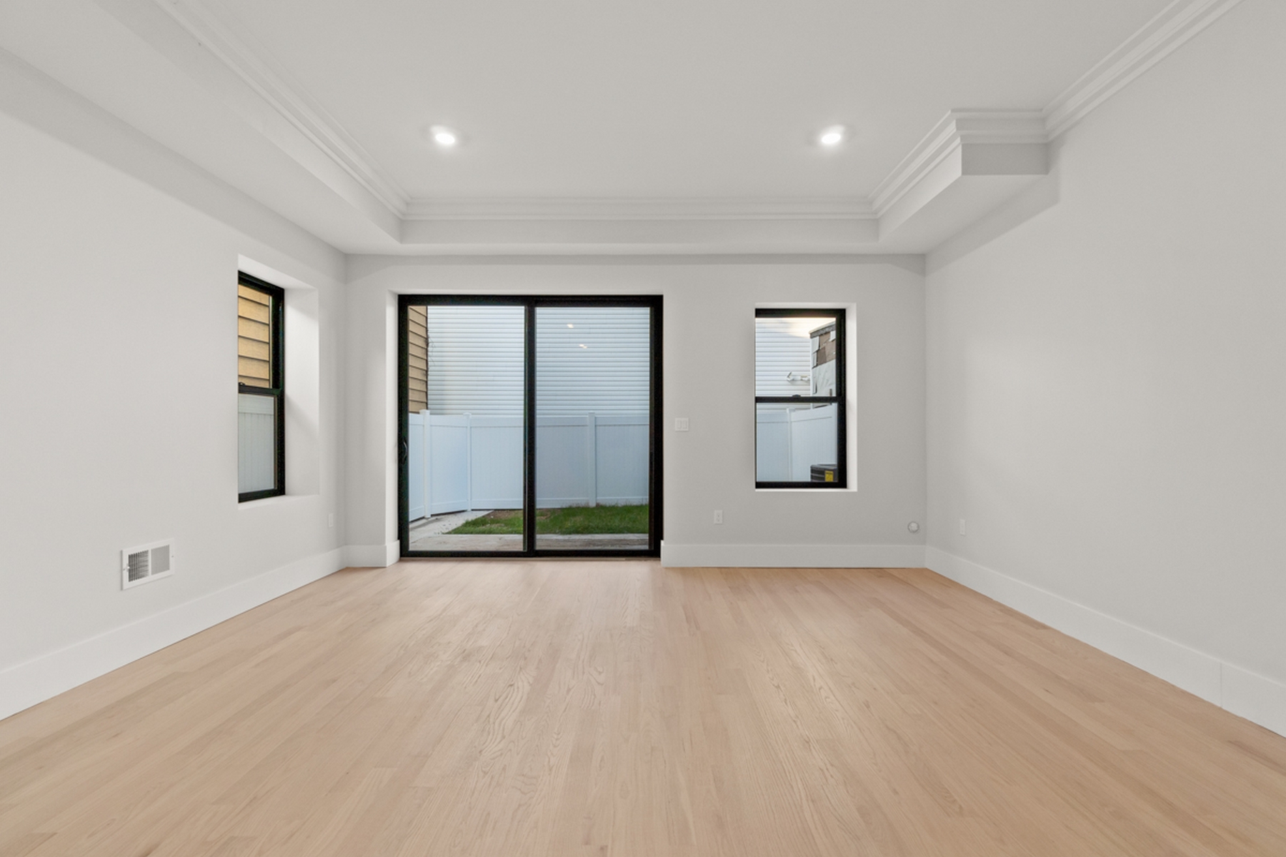 180 Bleecker St Unit# 1
