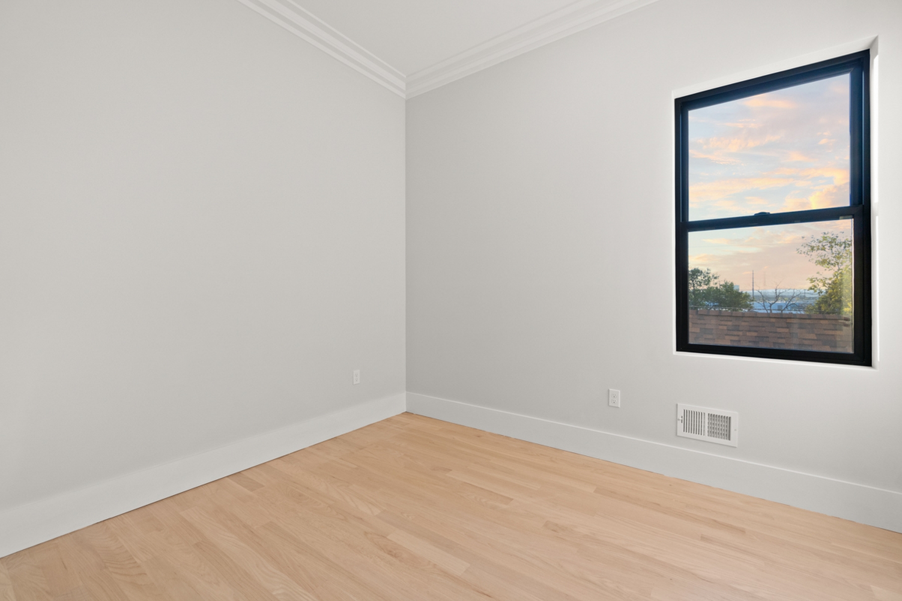 180 Bleecker St Unit# 1