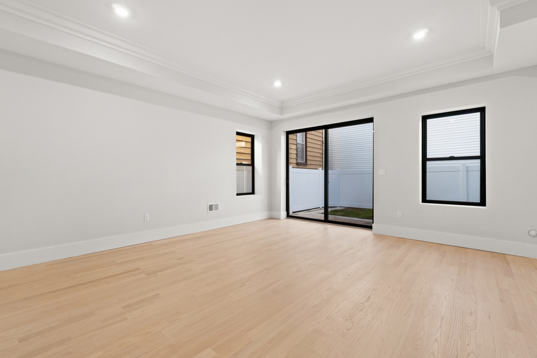 180 Bleecker St Unit# 1