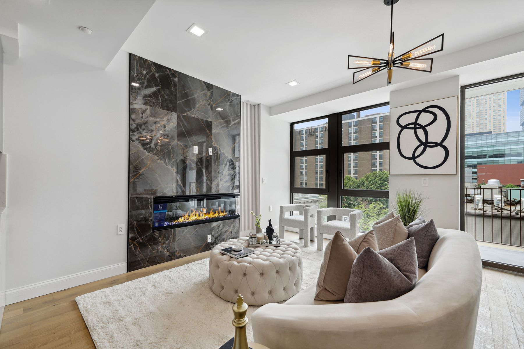 72 York St Unit# 3B