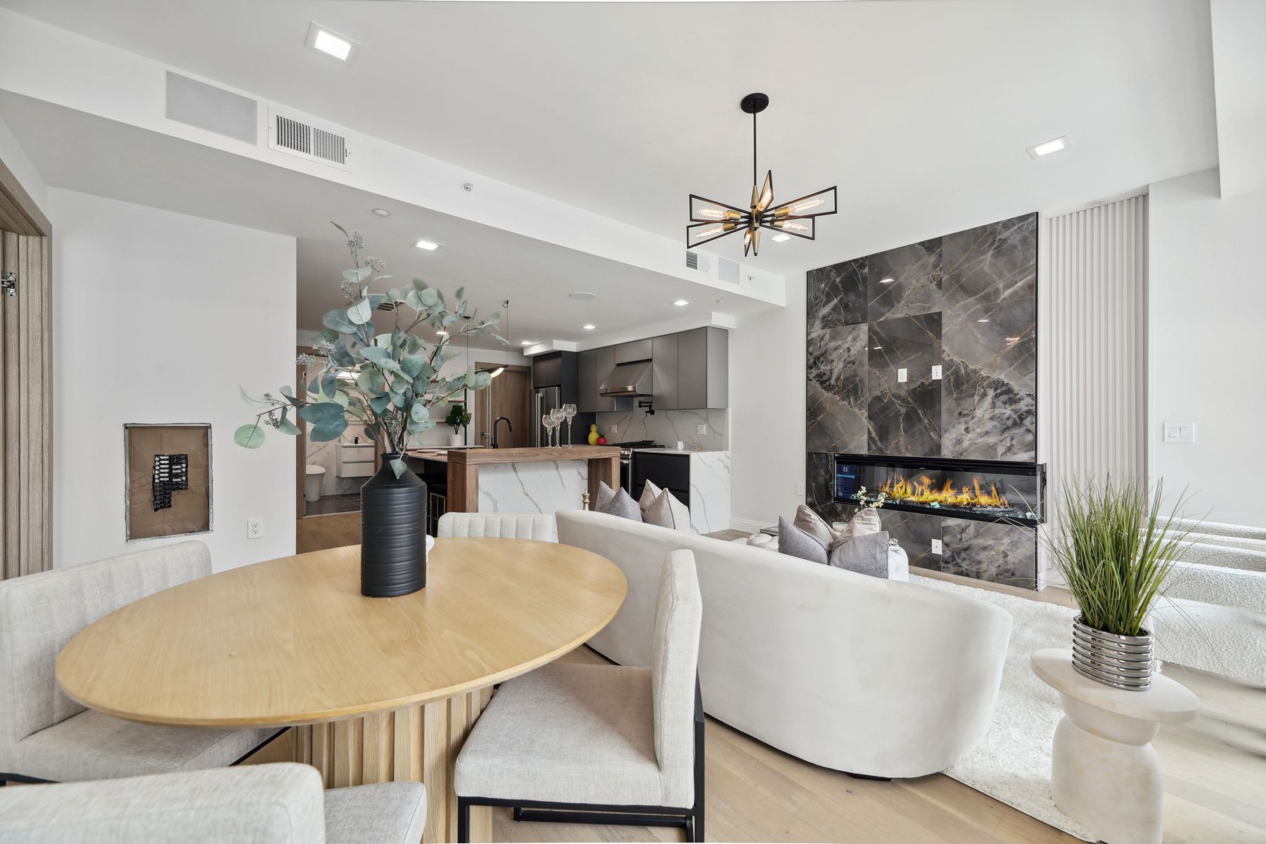 72 York St Unit# 3B
