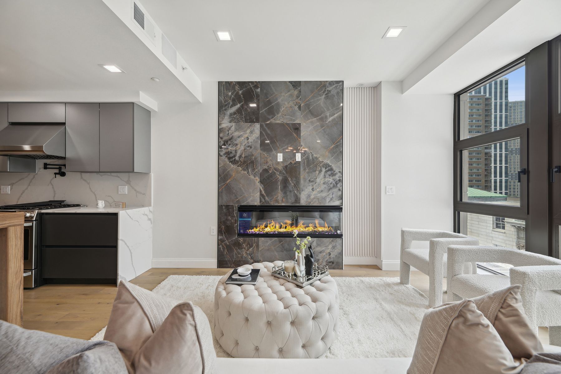 72 York St Unit# 3B