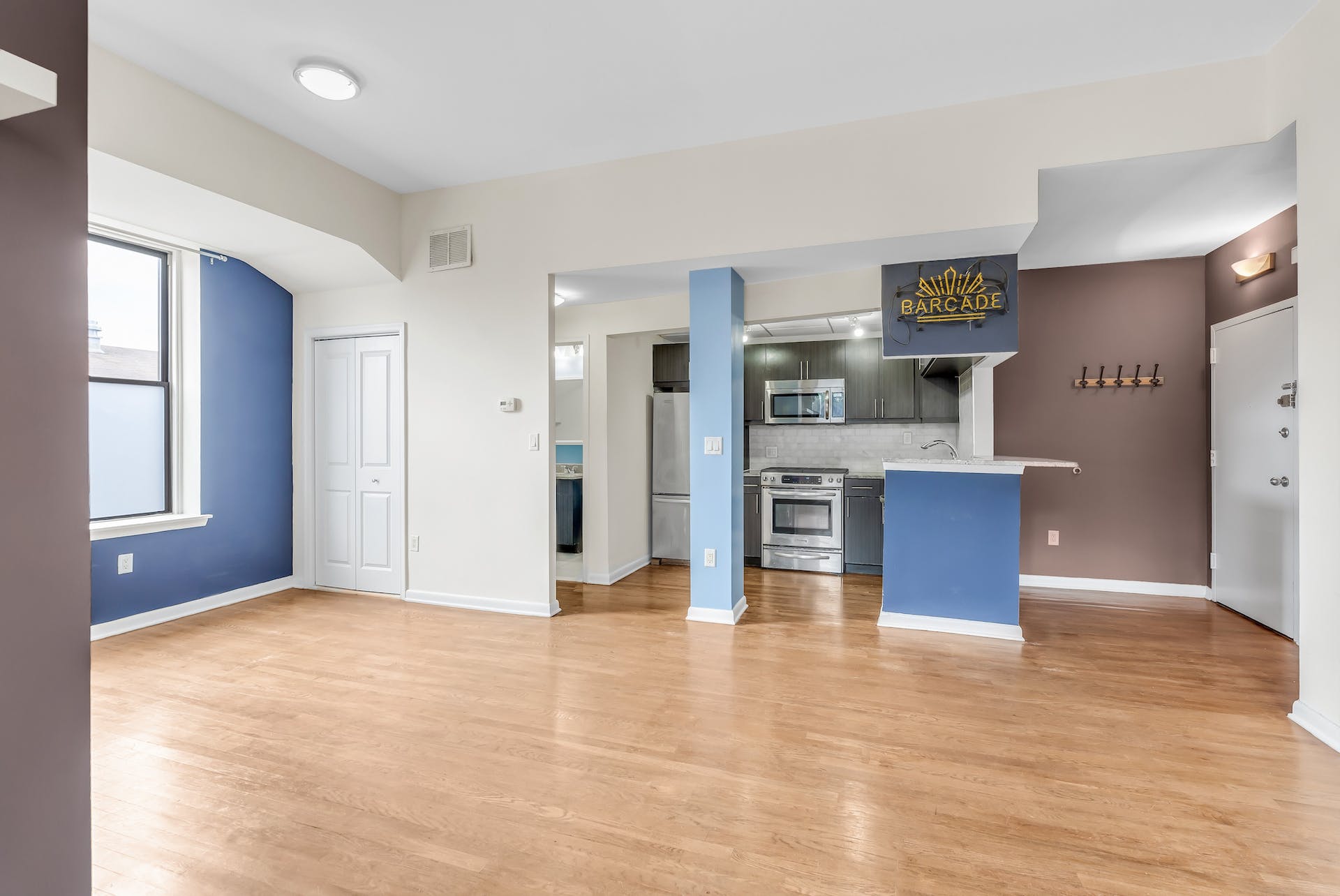 187 Wayne St Unit# 213C