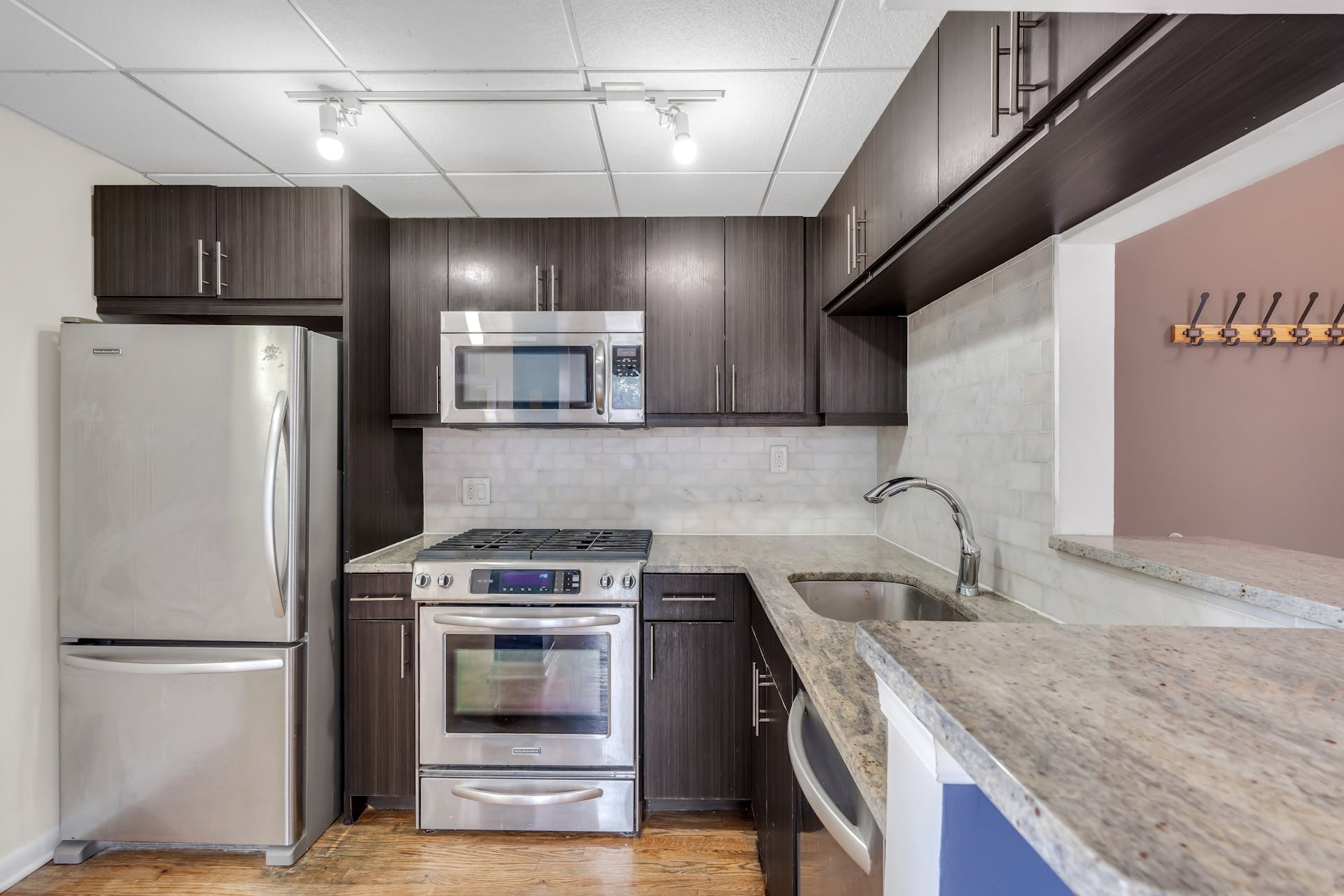 187 Wayne St Unit# 213C