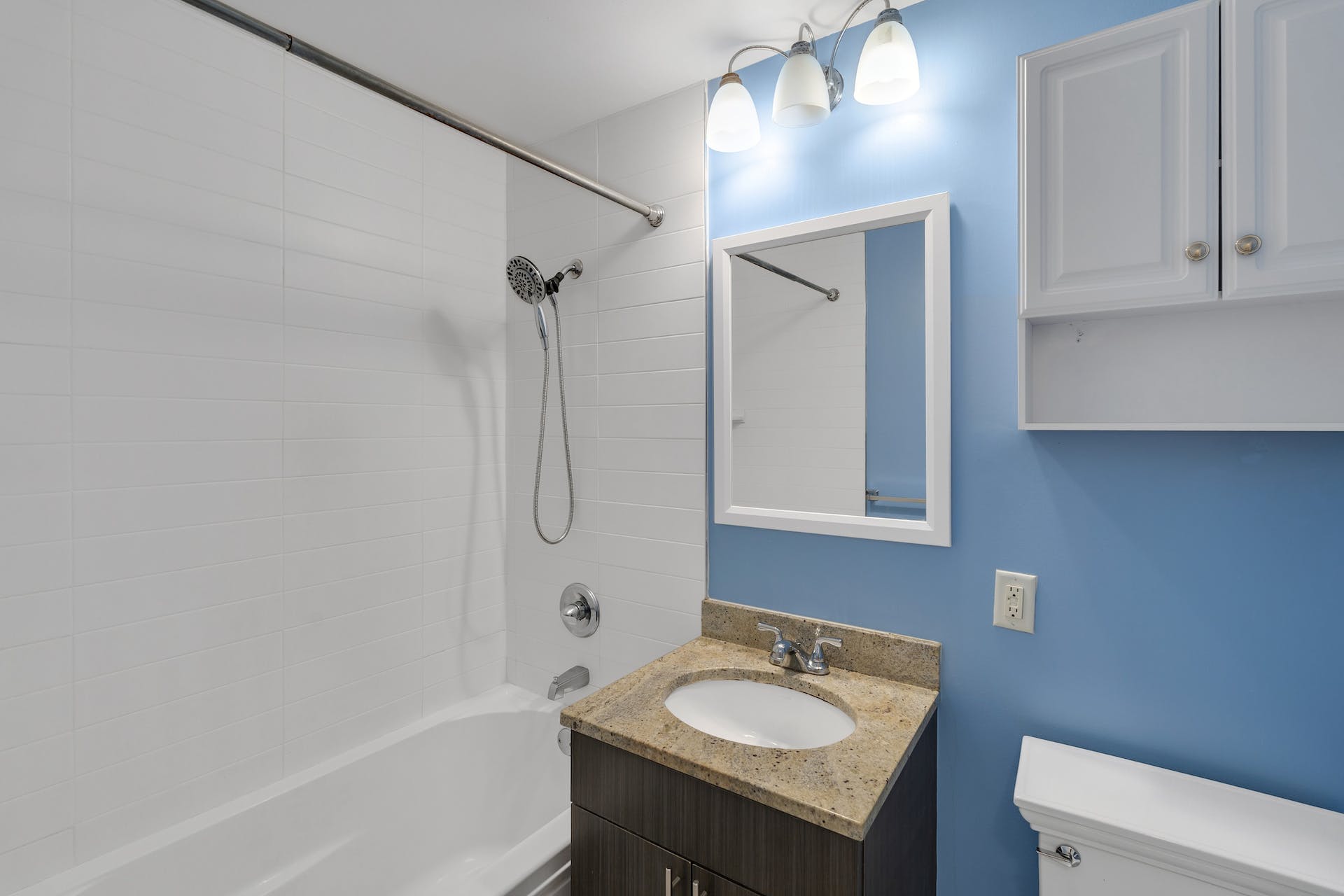 187 Wayne St Unit# 213C