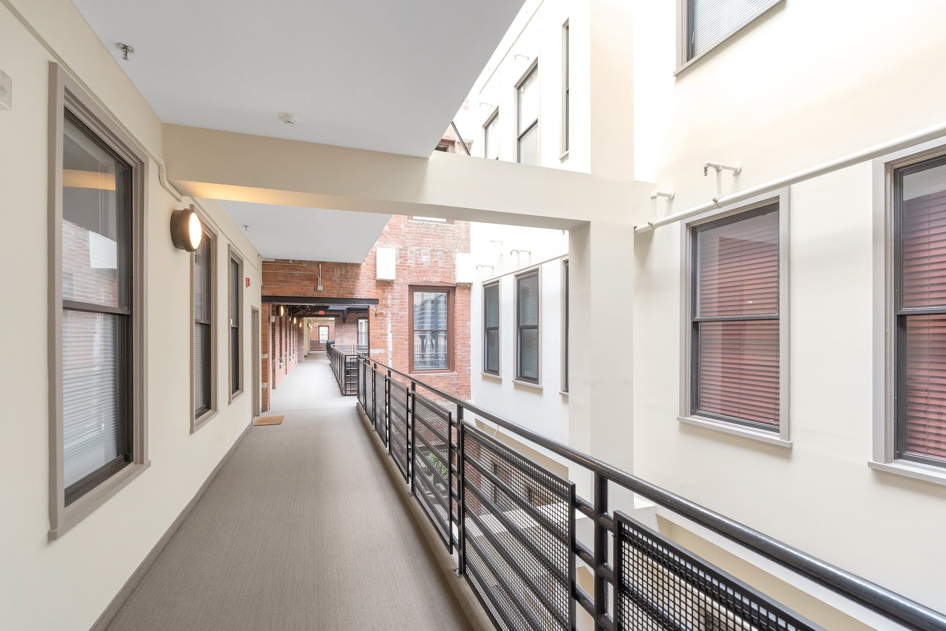 187 Wayne St Unit# 213C