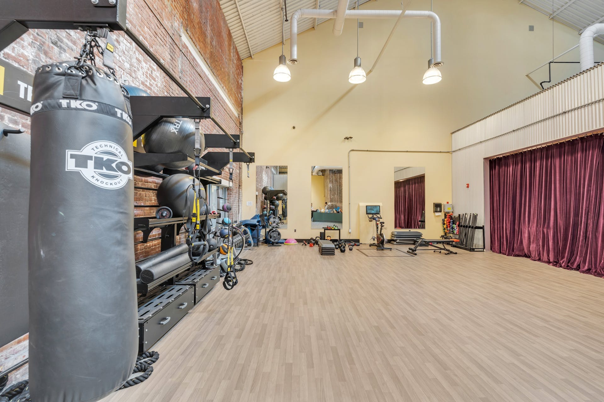 187 Wayne St Unit# 213C
