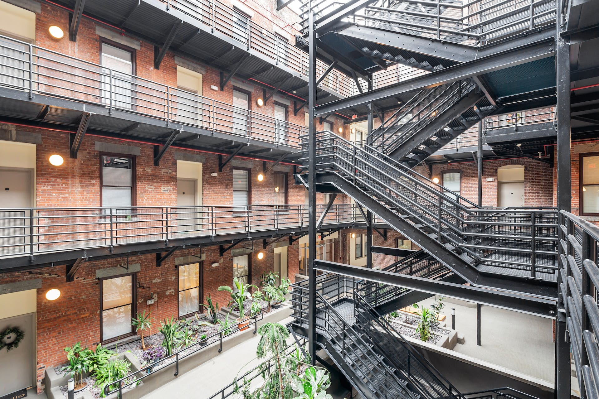 187 Wayne St Unit# 213C