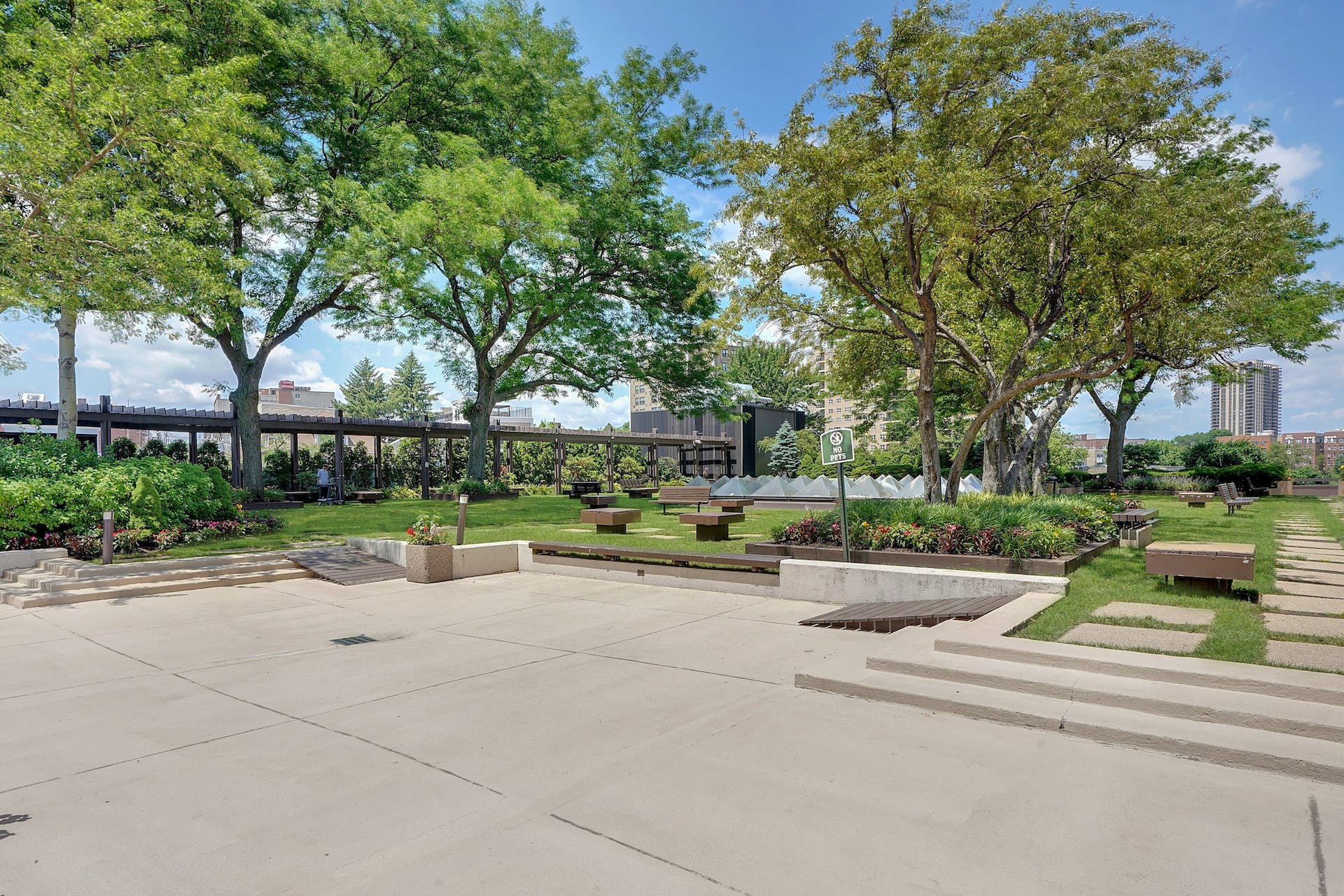 7002 Blvd East Unit# 21C