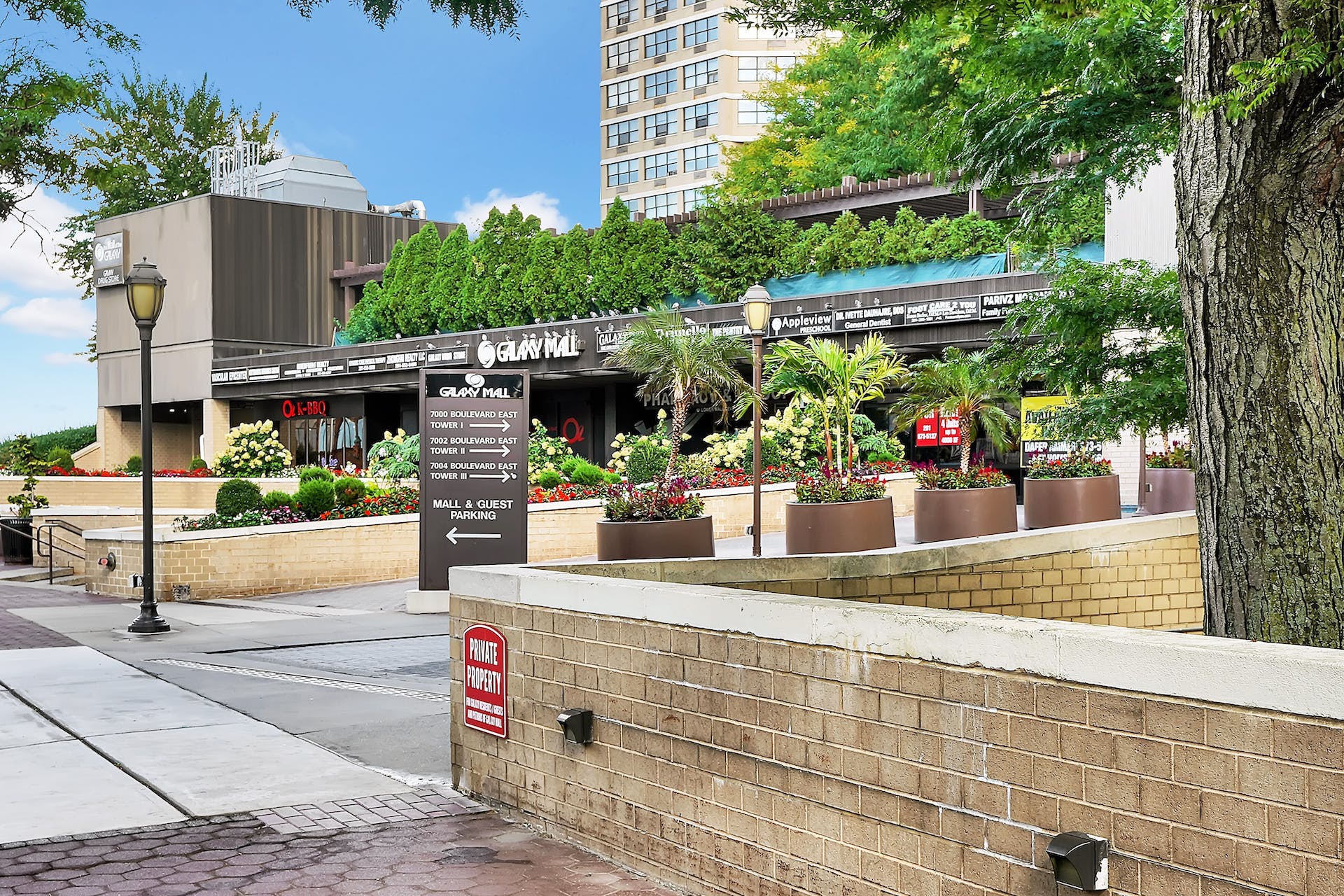 7002 Blvd East Unit# 21C