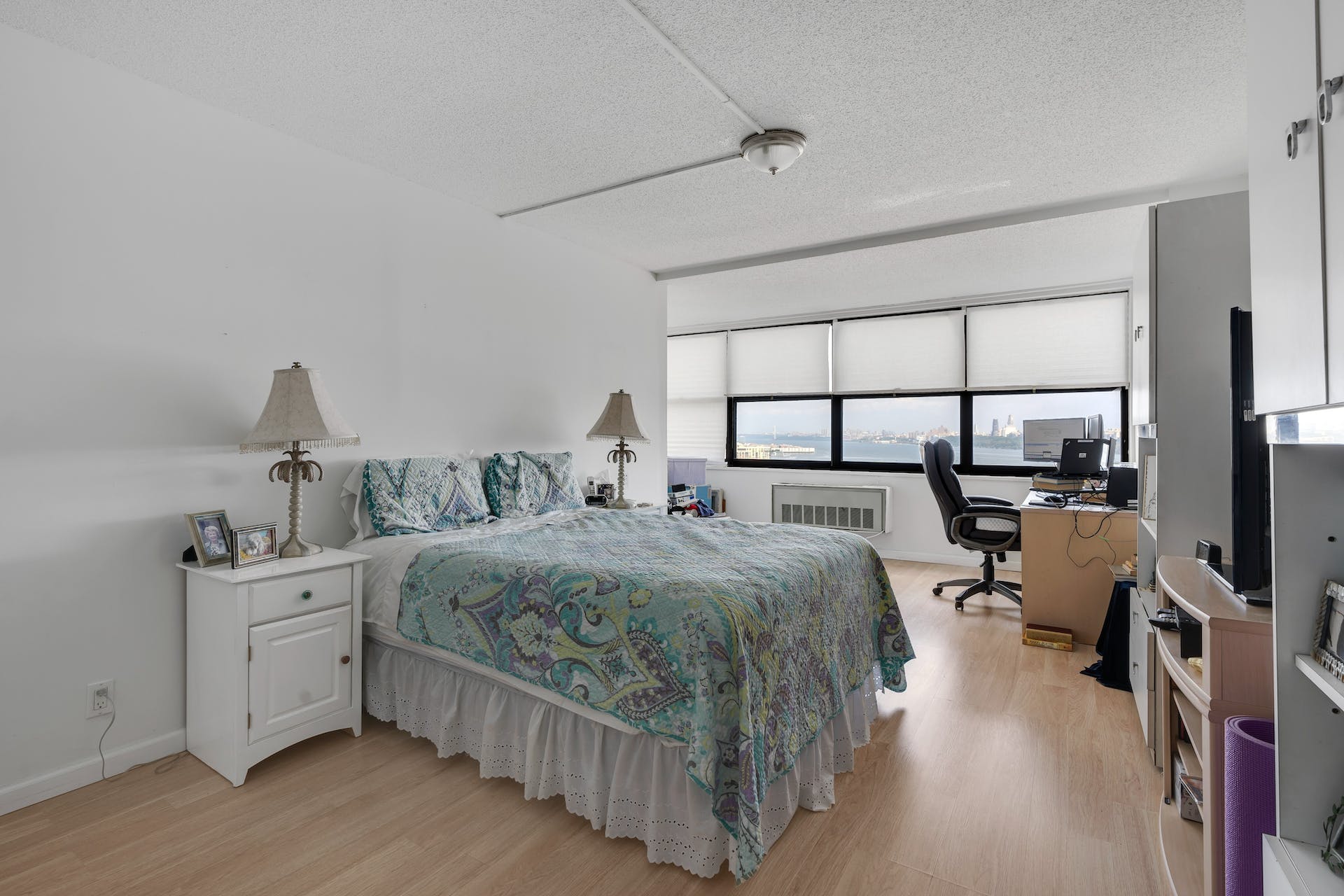 7002 Blvd East Unit# 21C