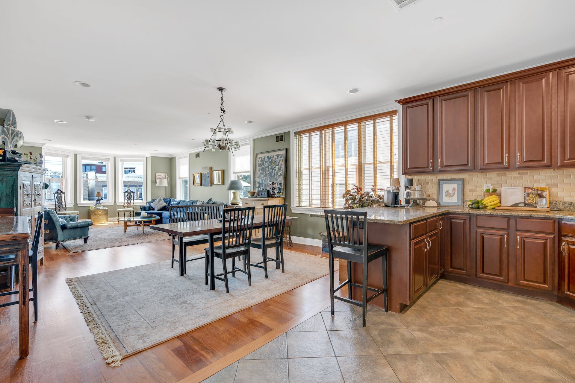 209 Palisade Ave Unit# 3